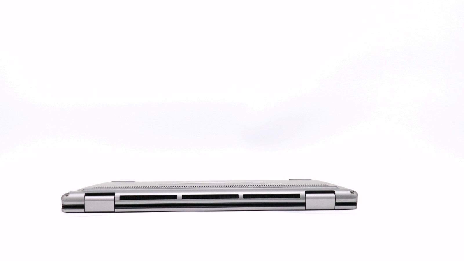 Dell Precision 7670 16″ i7-12850hx 32GB 1TB – Good