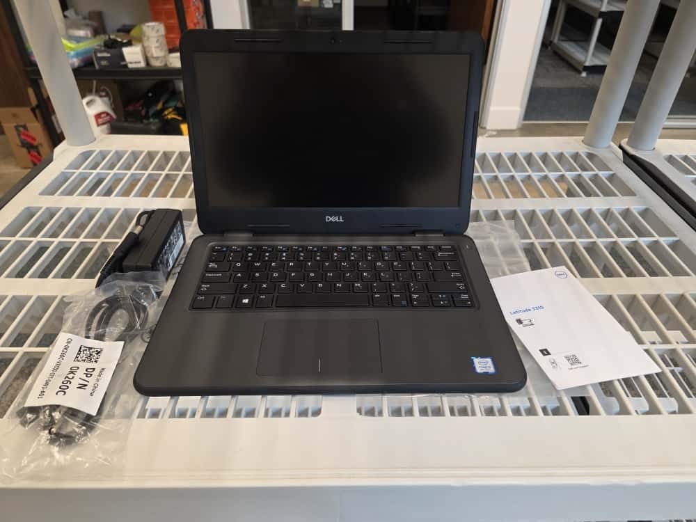 New SEALED Dell Latitude 3310 i3-8145U 8GB 128GB 13.3″ W10 EDU