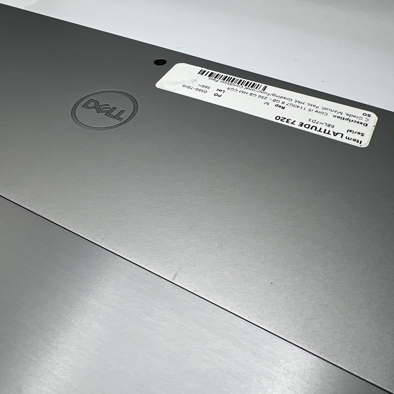Dell Latitude 7320 Detachable Laptop i5-1140G7 @ 1.10GHZ 8GB RAM 256 SSD