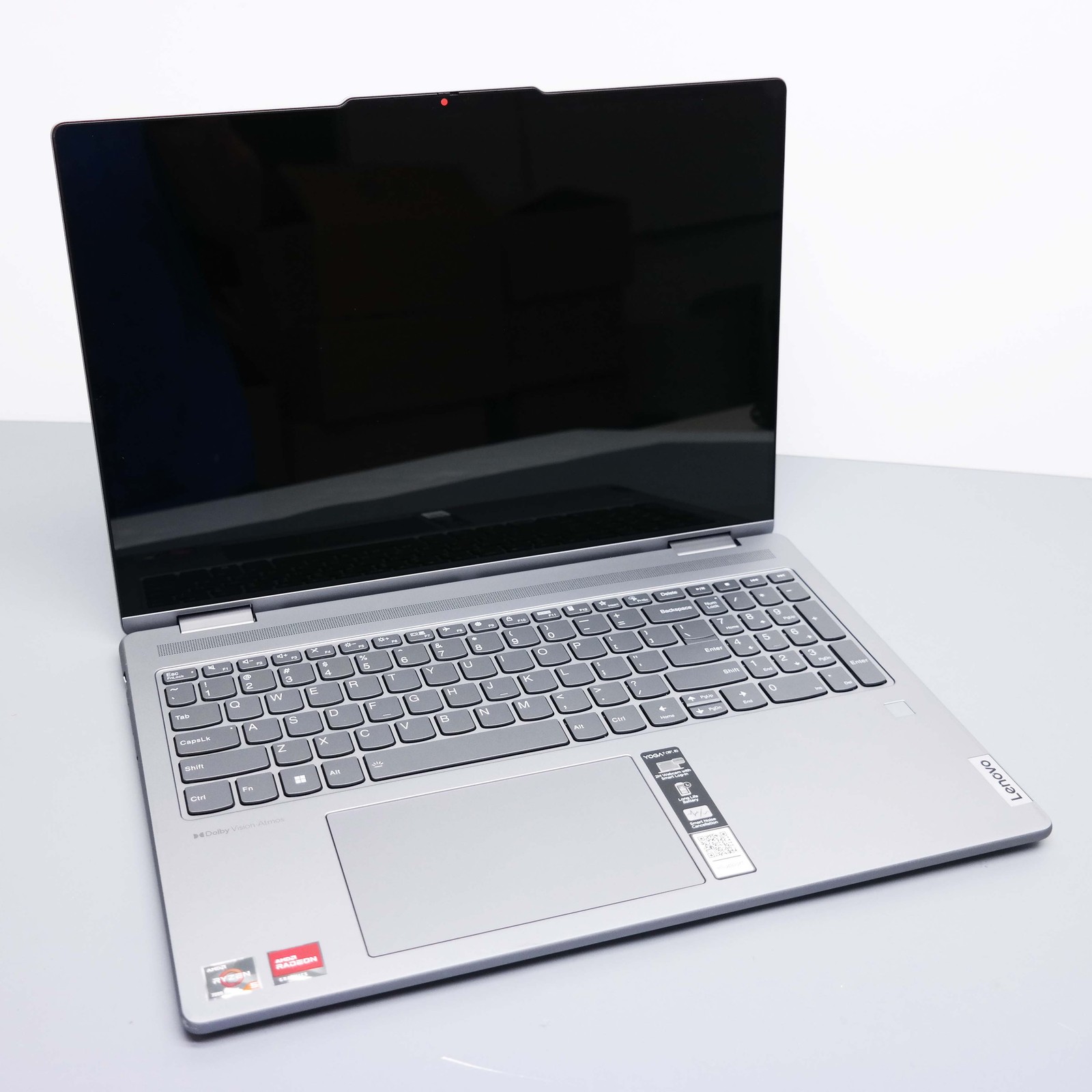 Lenovo Yoga 7 16ARP8 16″ Ryzen 5 7535U 8GB 512GB SSD