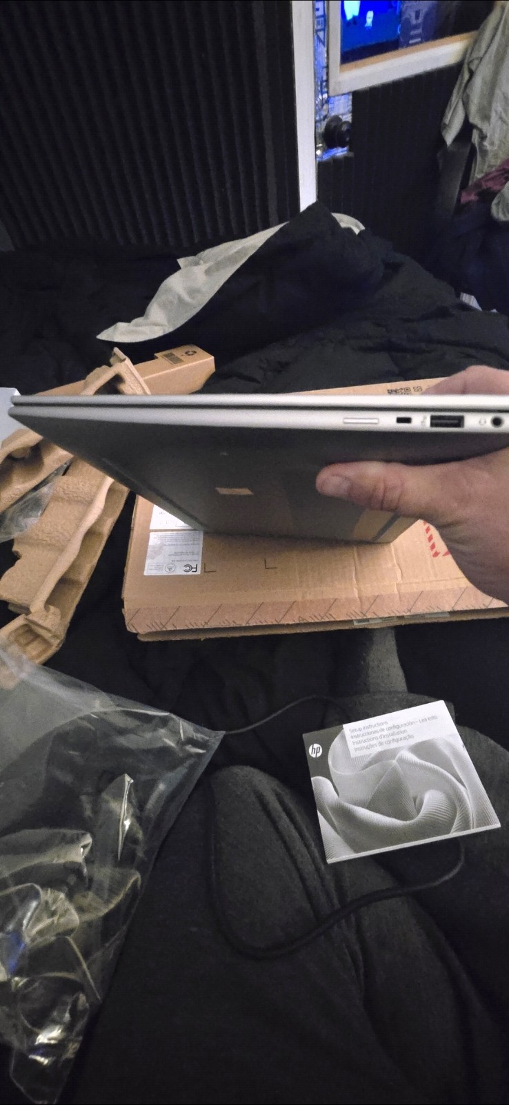 HP ZBook Firefly G11 a Laptop 14″ WUXGA IPS 3.3GHz, 32GB DDR5, 512GB SSD, W11P