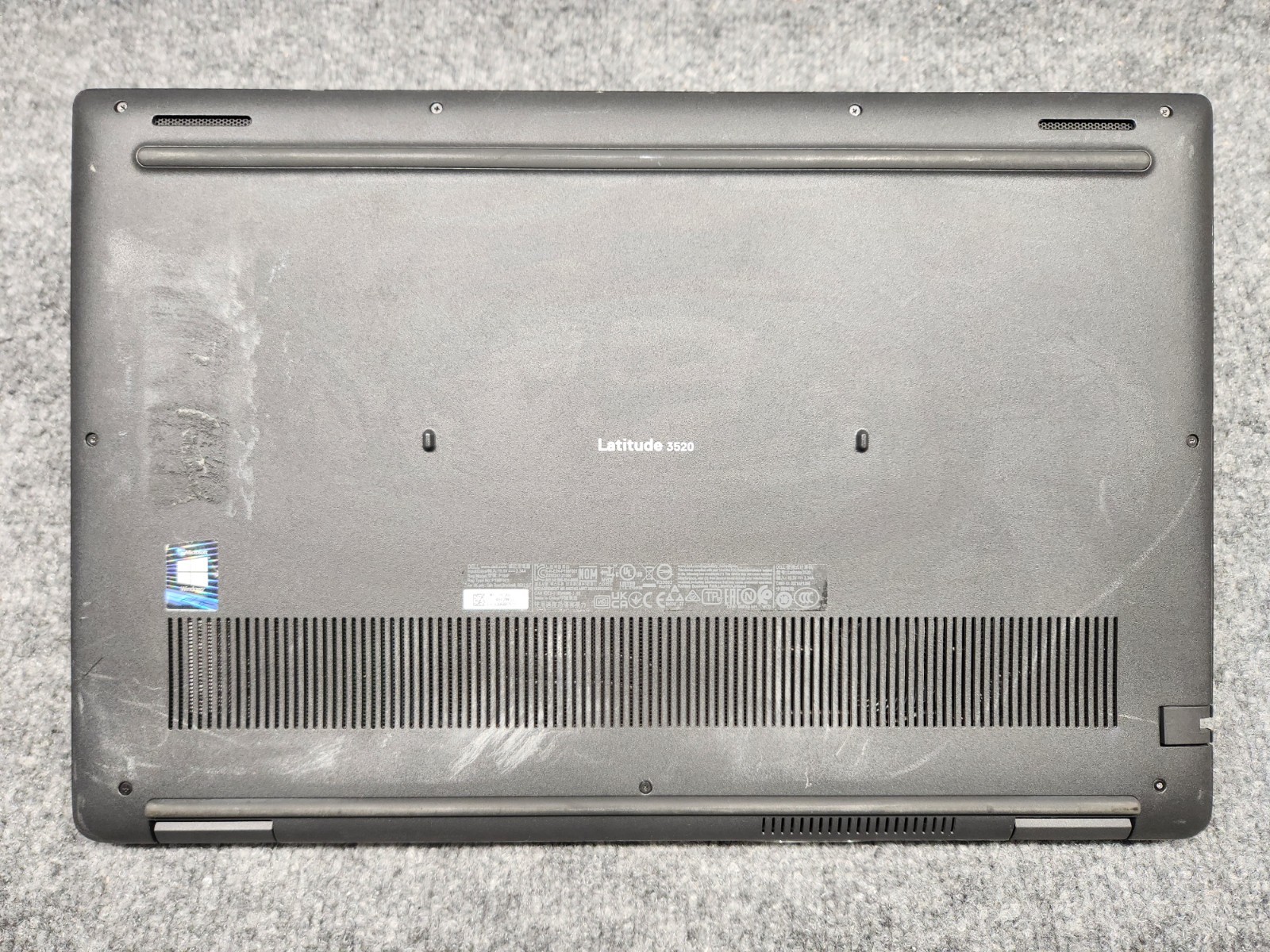 Dell Latitude 3520 15.6″ Laptop Intel Core i5-1135G7 2.40GHz 16GB RAM 256GB SSD