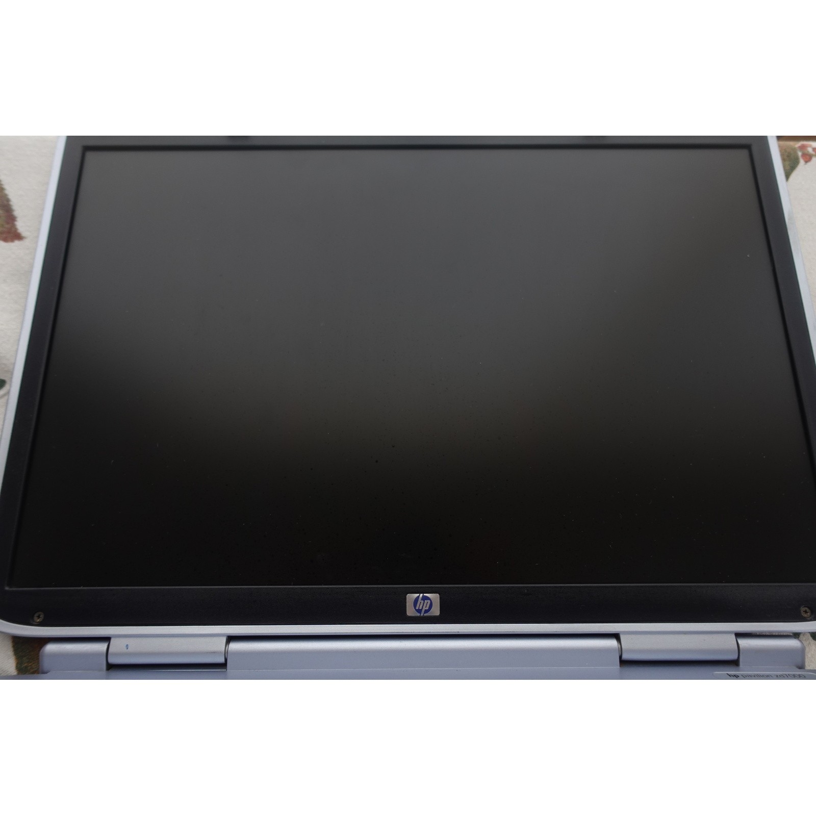 HP Pavilion ZD7000 17in Intel P4 3GHz 512mb 40GB Win XP Retro Gaming HP Charger