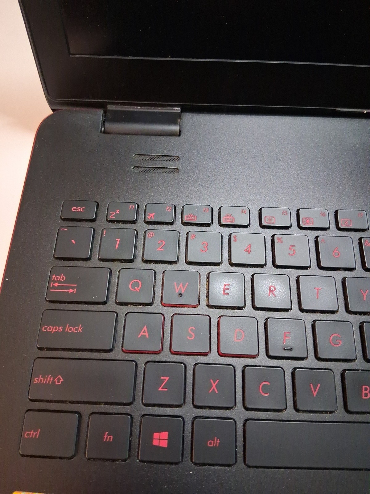 Asus GL551J Intel(R) Core(TM) i7-4720HQ 16 GB RAM 500 GB SSD 15.6″