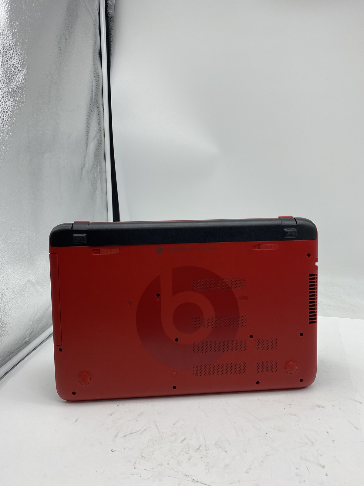 HP Beats 15 Laptop AMD A10-7300 Radeon R6 1.9GHz 8GB RAM 1TB HDD W10P Touch