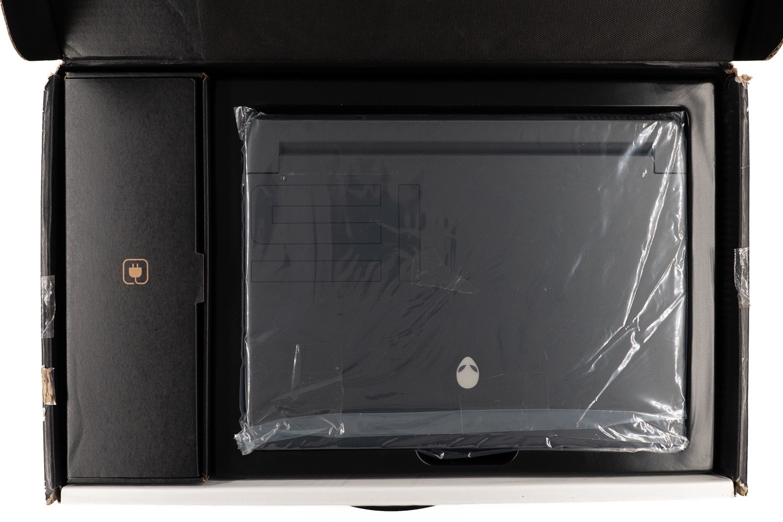 Alienware M15 R7 15.6″ QHD 240Hz i7-12700H 16GB RTX 3060 512G Gaming Laptop Mint