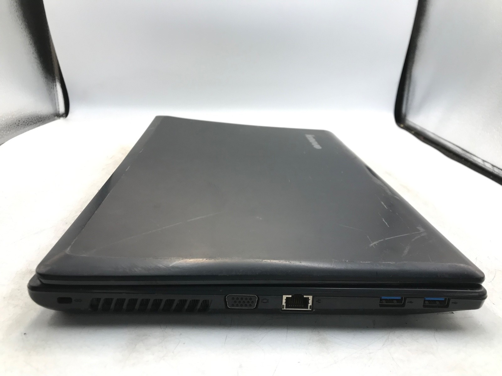 Lenovo G580 Intel Core i3 3rd Gen. 15″ Laptop-BOOTS/BAD DISPLAY & HINGE-MZ
