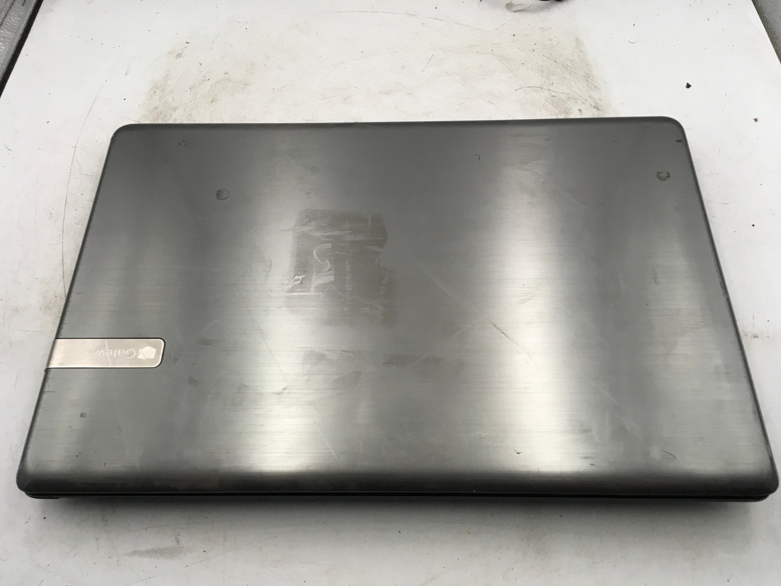 GATEWAY NV510P04U – FOR PARTS – INTEL PENTIUM N3520 – 4GB RAM – 15″ – READ – BB