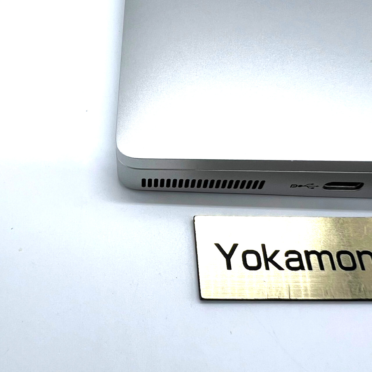 GPD POCKET Z8750 Model Silver Portable Personal Computer Good Condition