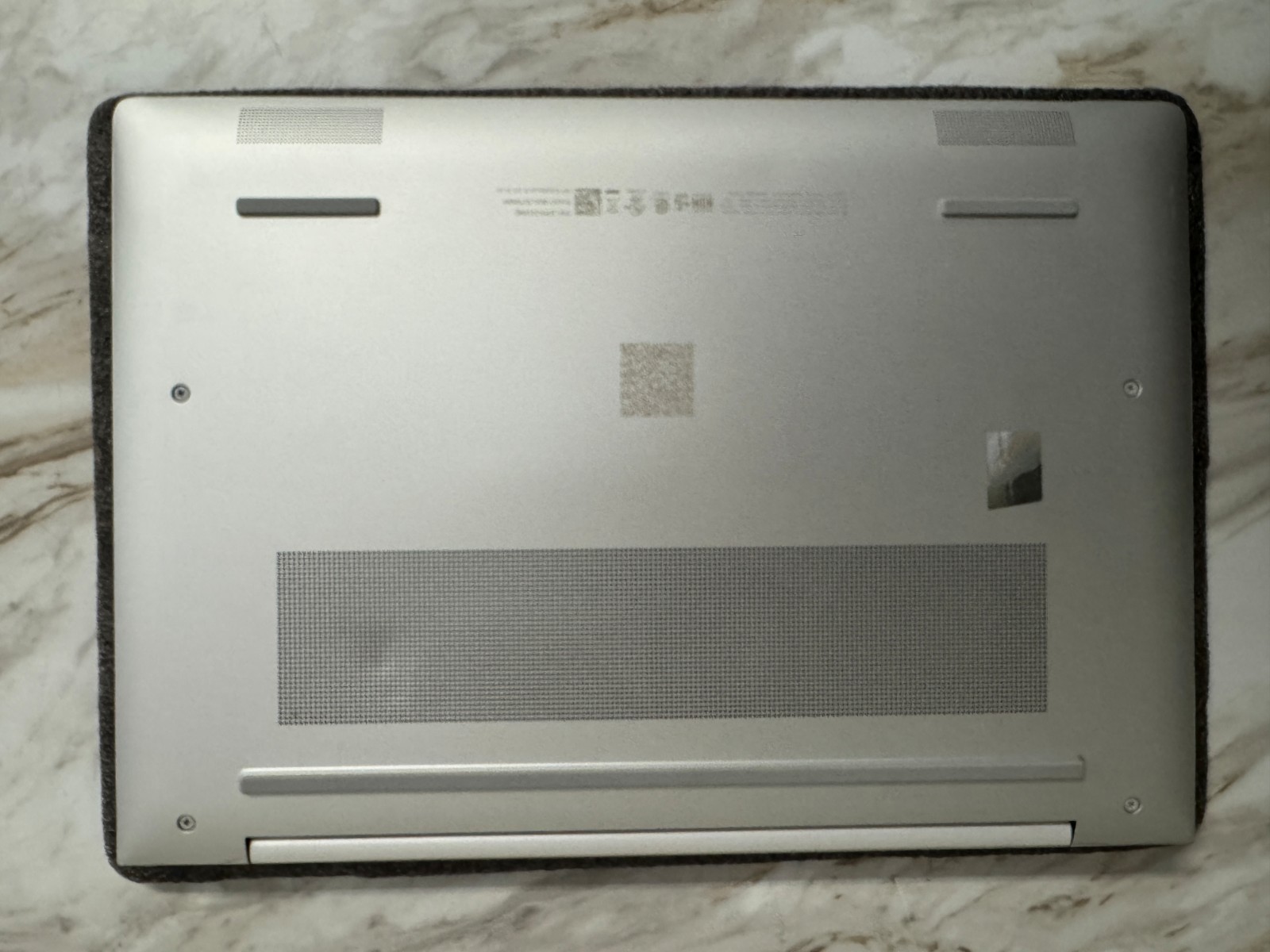 HP EliteBook 8 G1i 14 AI Touch Laptop Ultra 7 268V 32GB DDR5 1TB SSD W11 Wtty