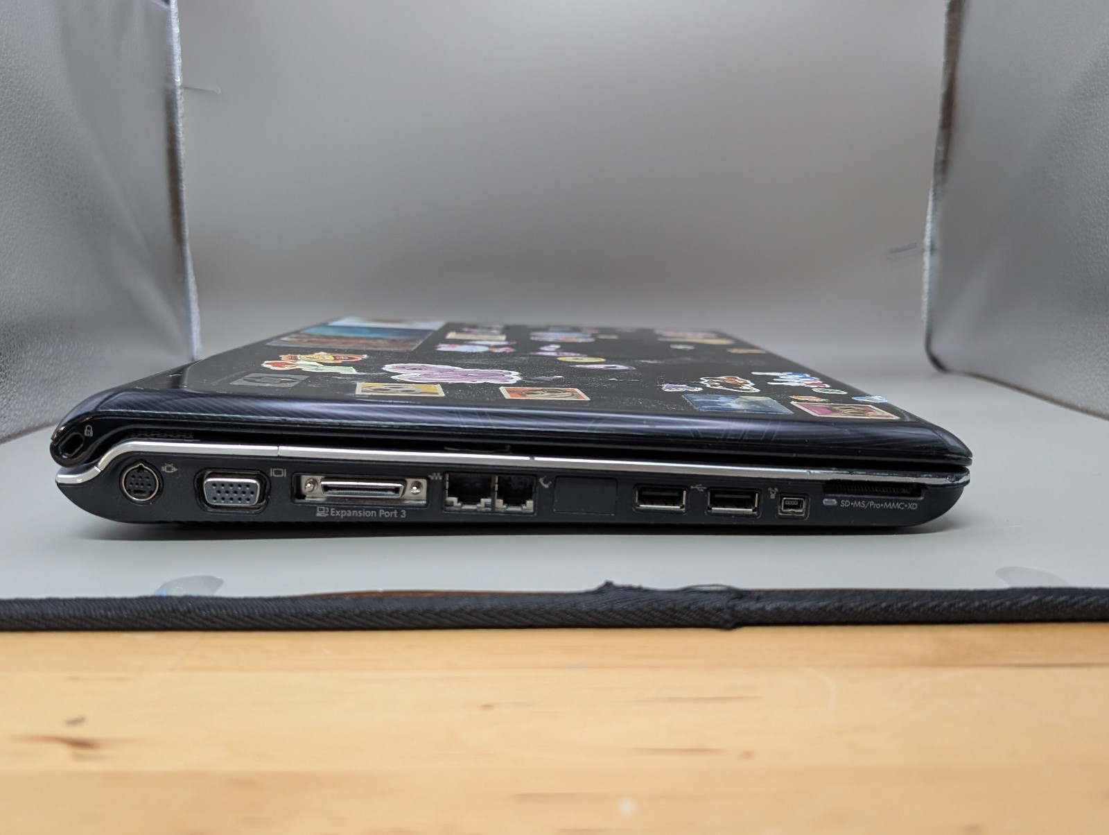 HP Pavilion dv6500 AMD Athlon Dual Core TK55 1.8GHz 1 GB RAM NO HDD NO BATTERY