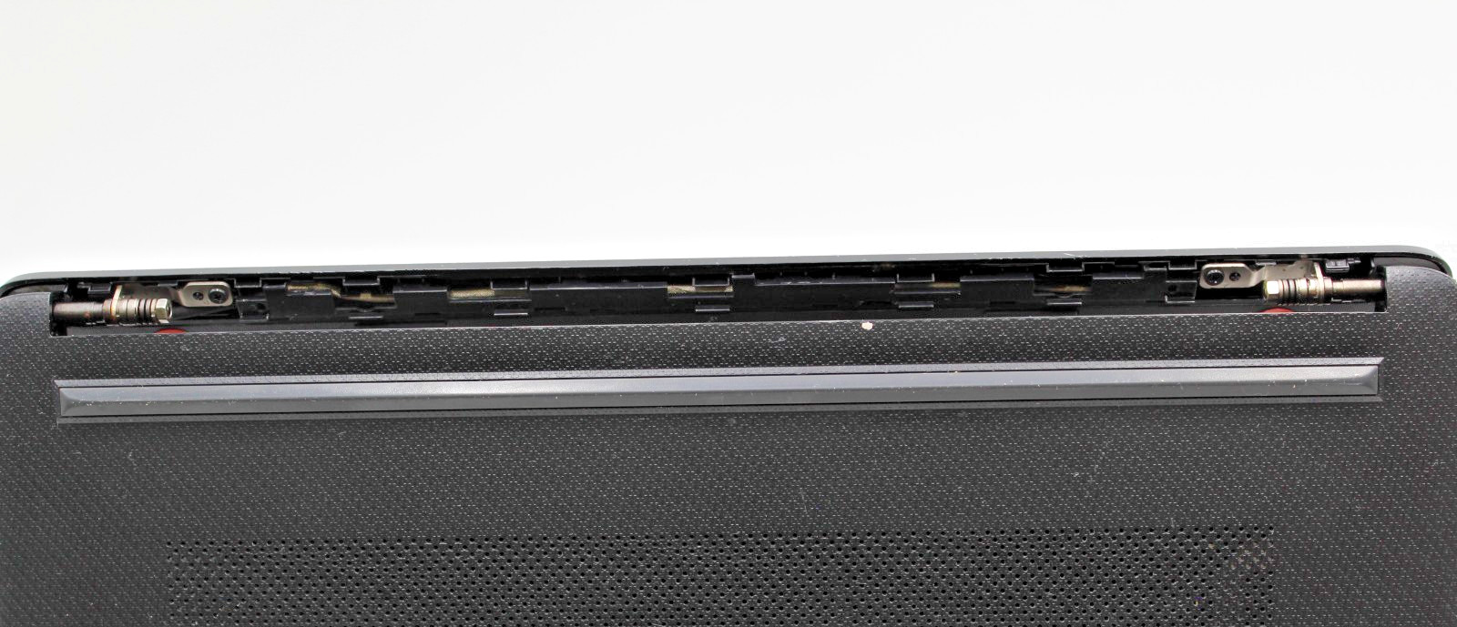 HP 14 14in 250 GB SSD 16 GB AMD Athlon Silver 3050u 30 day warranty No OS