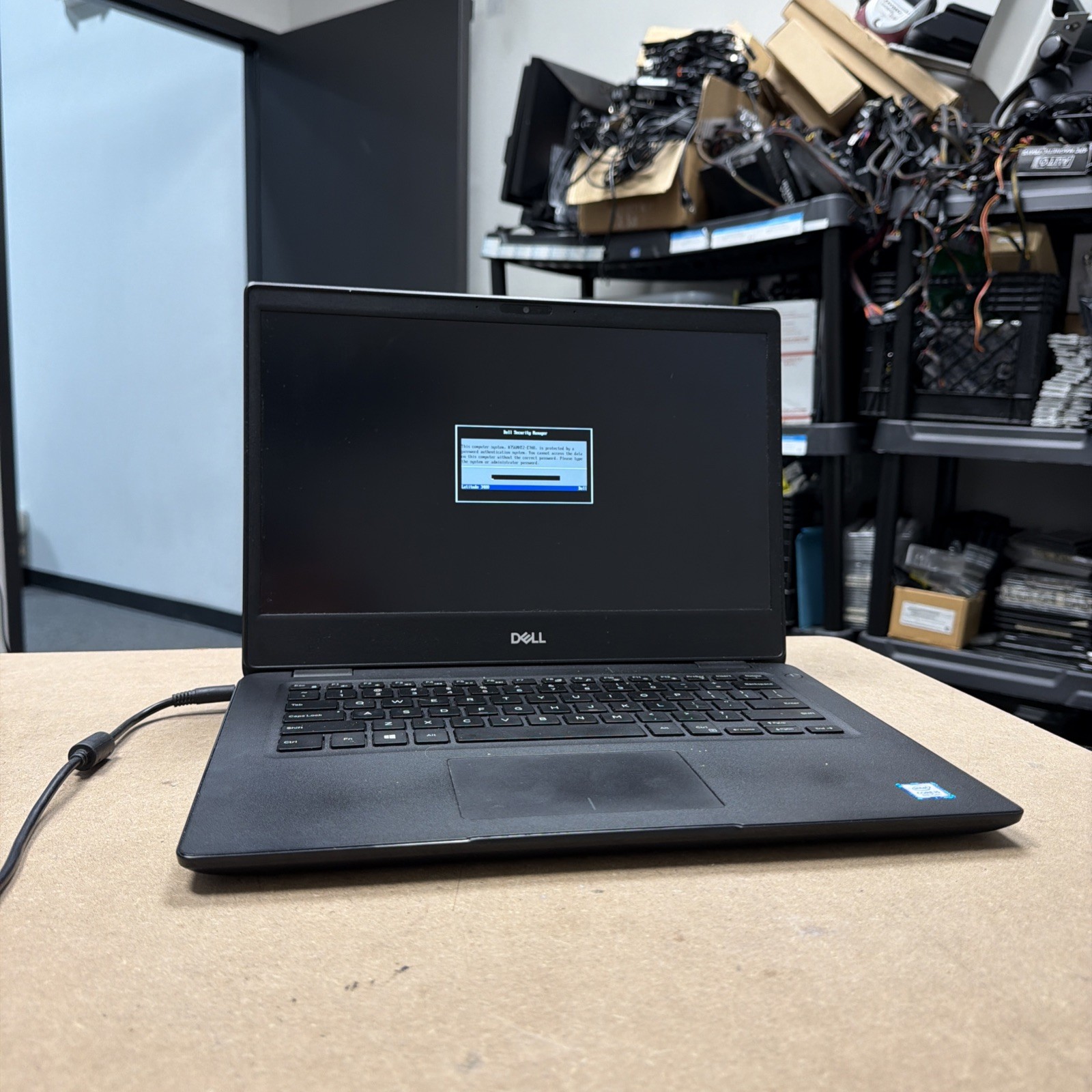 *PARTS DELL LATITUDE 3400 14” Intel Core i5-8265U 1.60GHz 8GB RAM No HDD