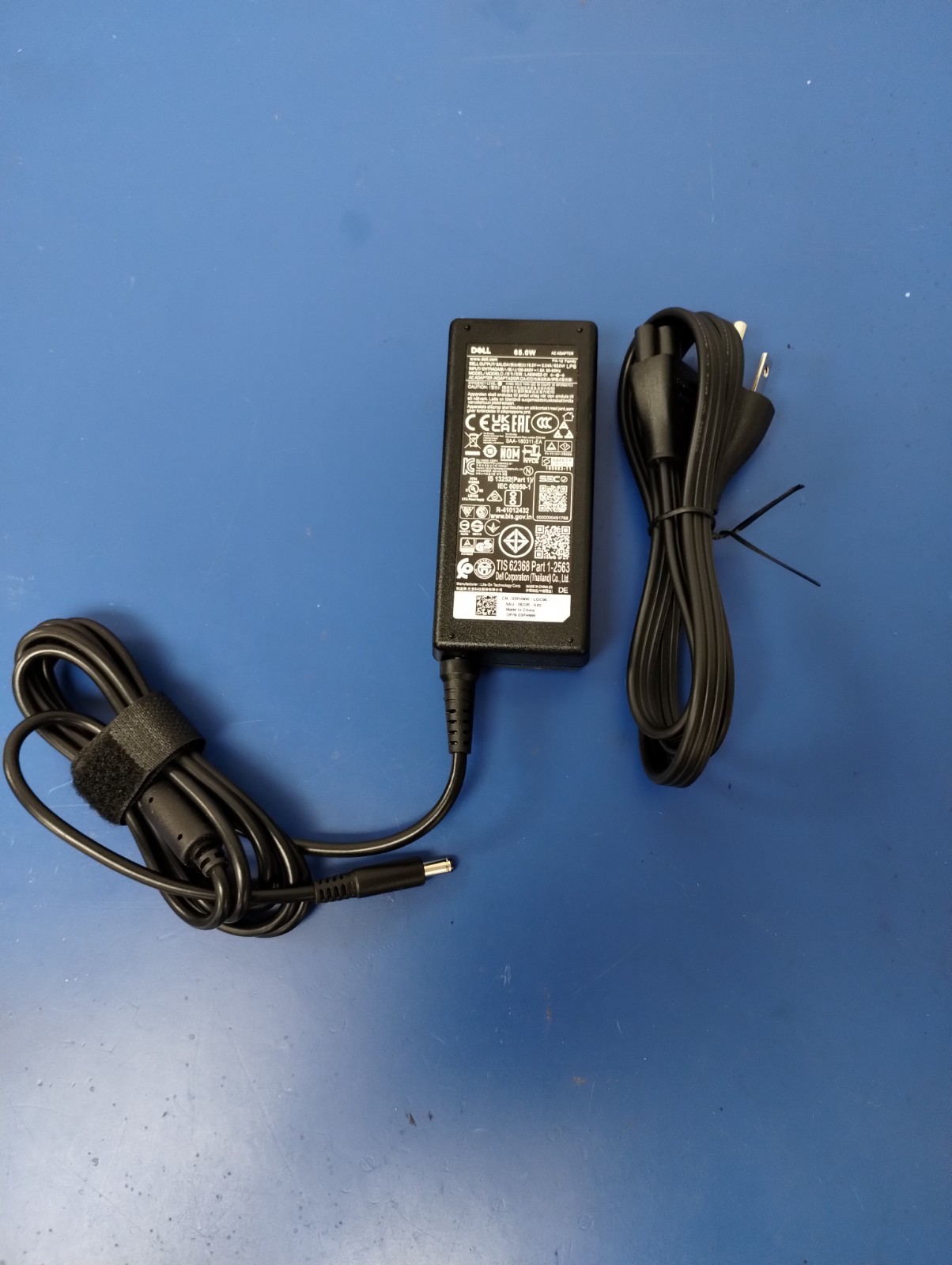 DELL 16 DC16250 MRYT3, Intel Core 7 150U, 1.80 GHz, 16 GB RAM, 1 TB NVMe SSD
