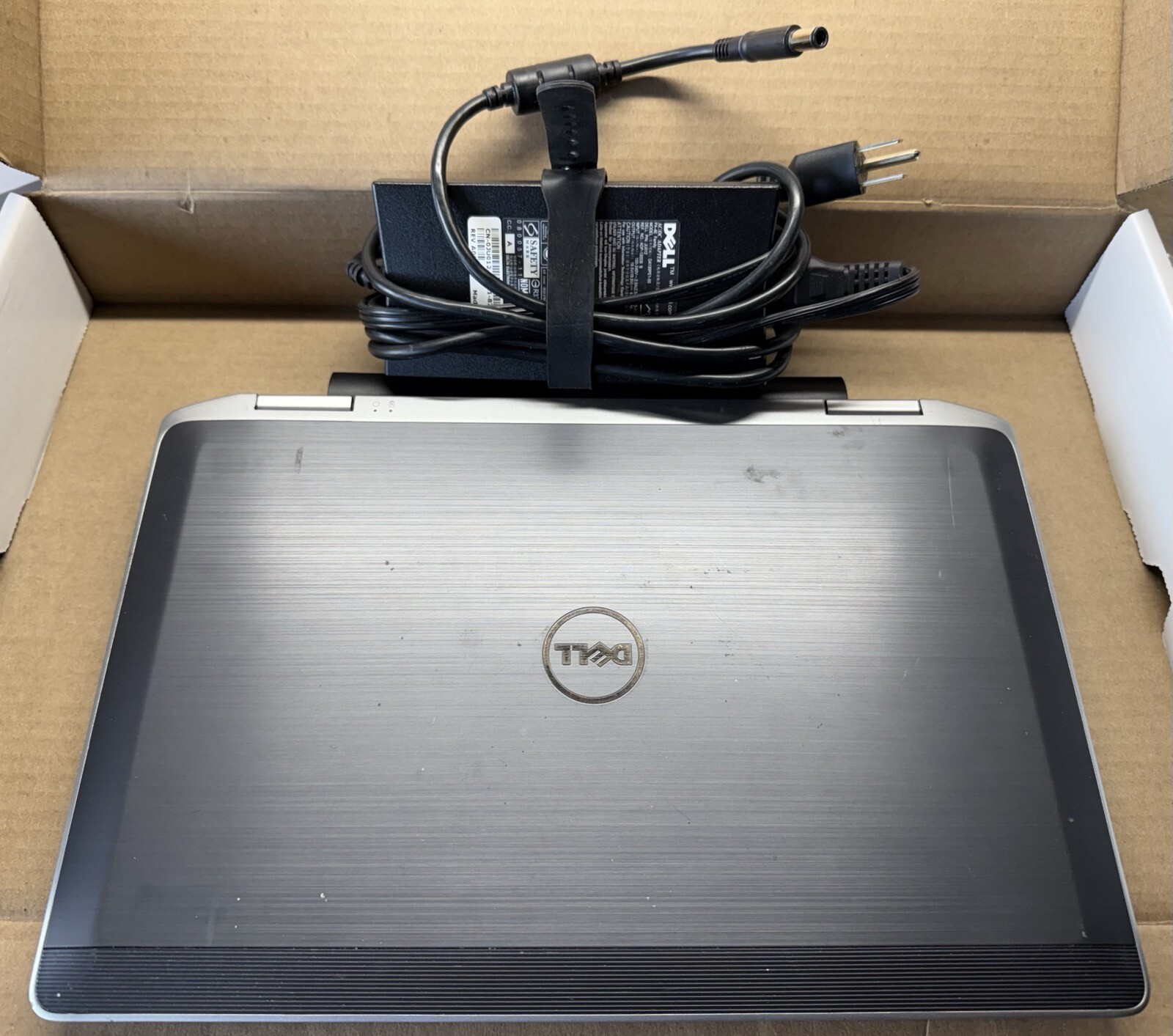 Dell Latitude E6320 13.3″, Core i7-2620M, 2.7GHz, 4GB, No Drive, Dock, W10 Pro