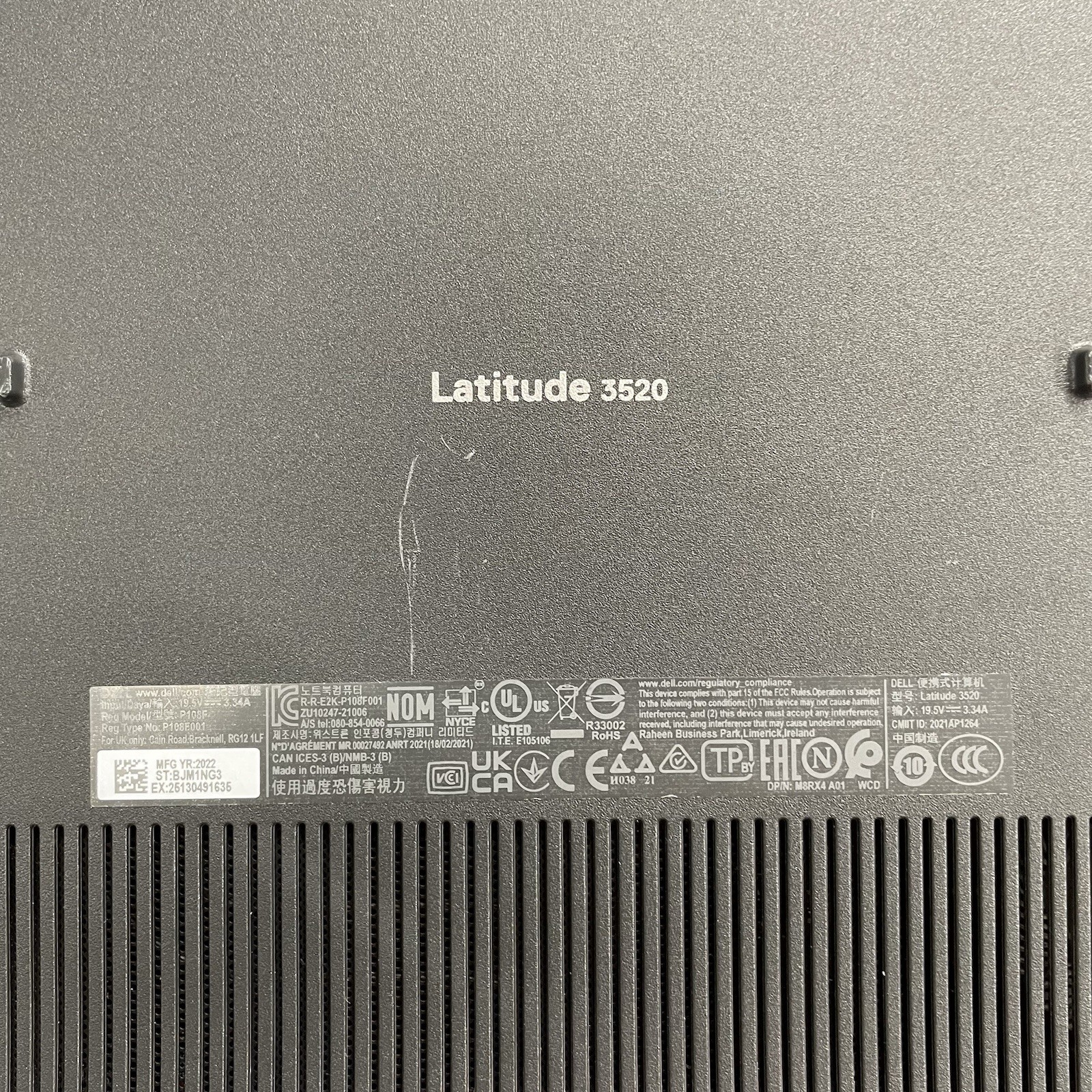 Dell Latitude 3520 15.6″ i5-1135G7 2.40 Ghz 8 GB RAM No SSD/OS/AC
