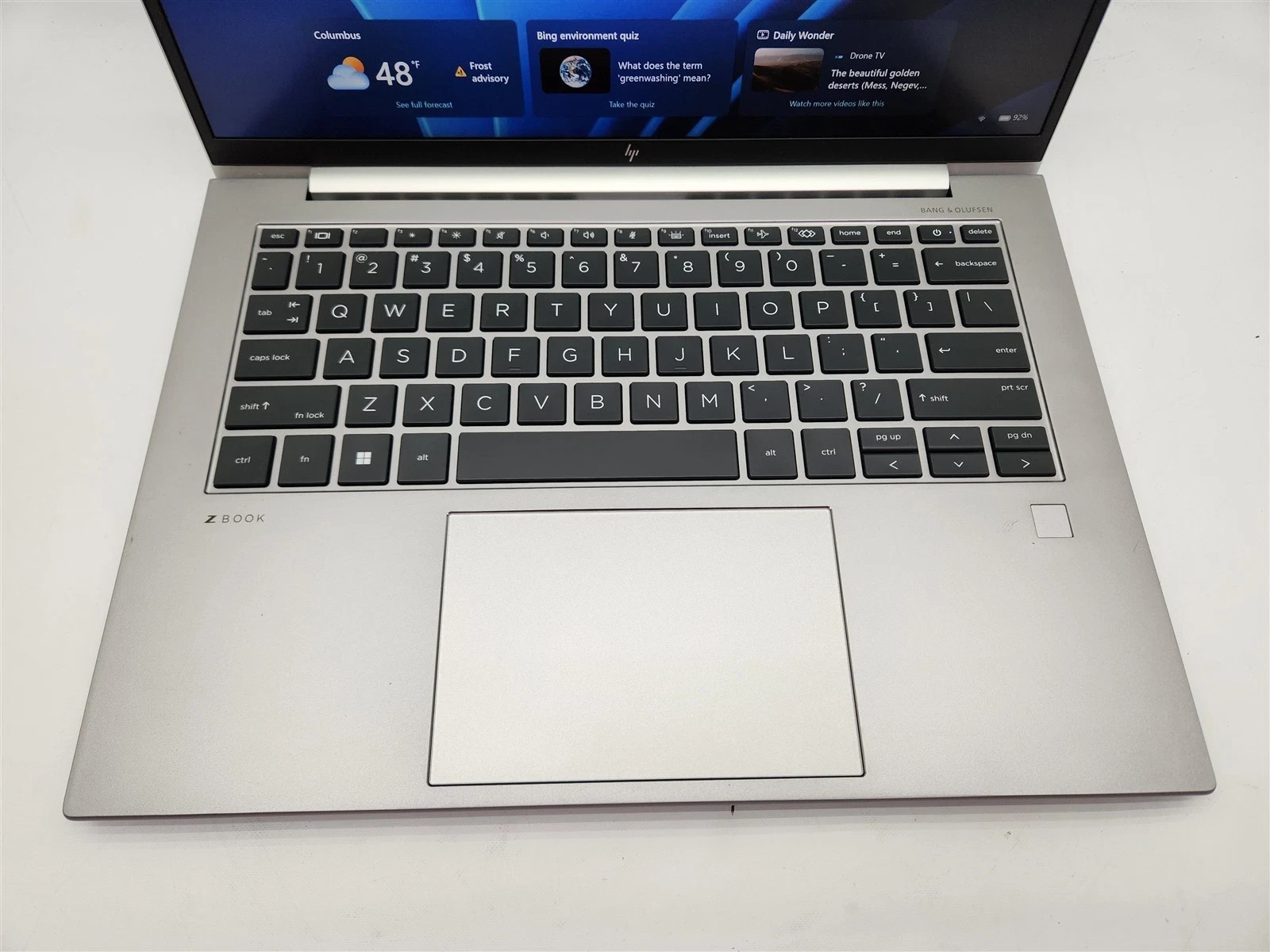 HP ZBook Firefly 14 G10 A AMD Ryzen5 PRO 7640HS 8GB DDR5 256GB ~