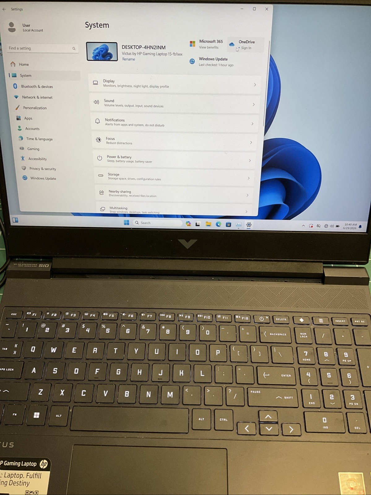 HP Victus 15 15.6″ AMD RYZEN 5 3.2GHz 16GB 512TB RTX 2050 4GB