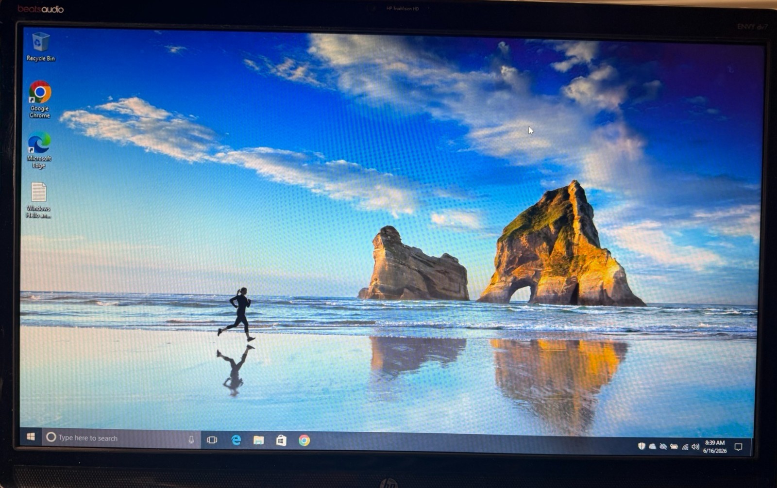 HP Envy DV7-AMD A8-4500M with Radeon HD Graphics (1.90Ghz) 6GB Mem 500g HD Win10