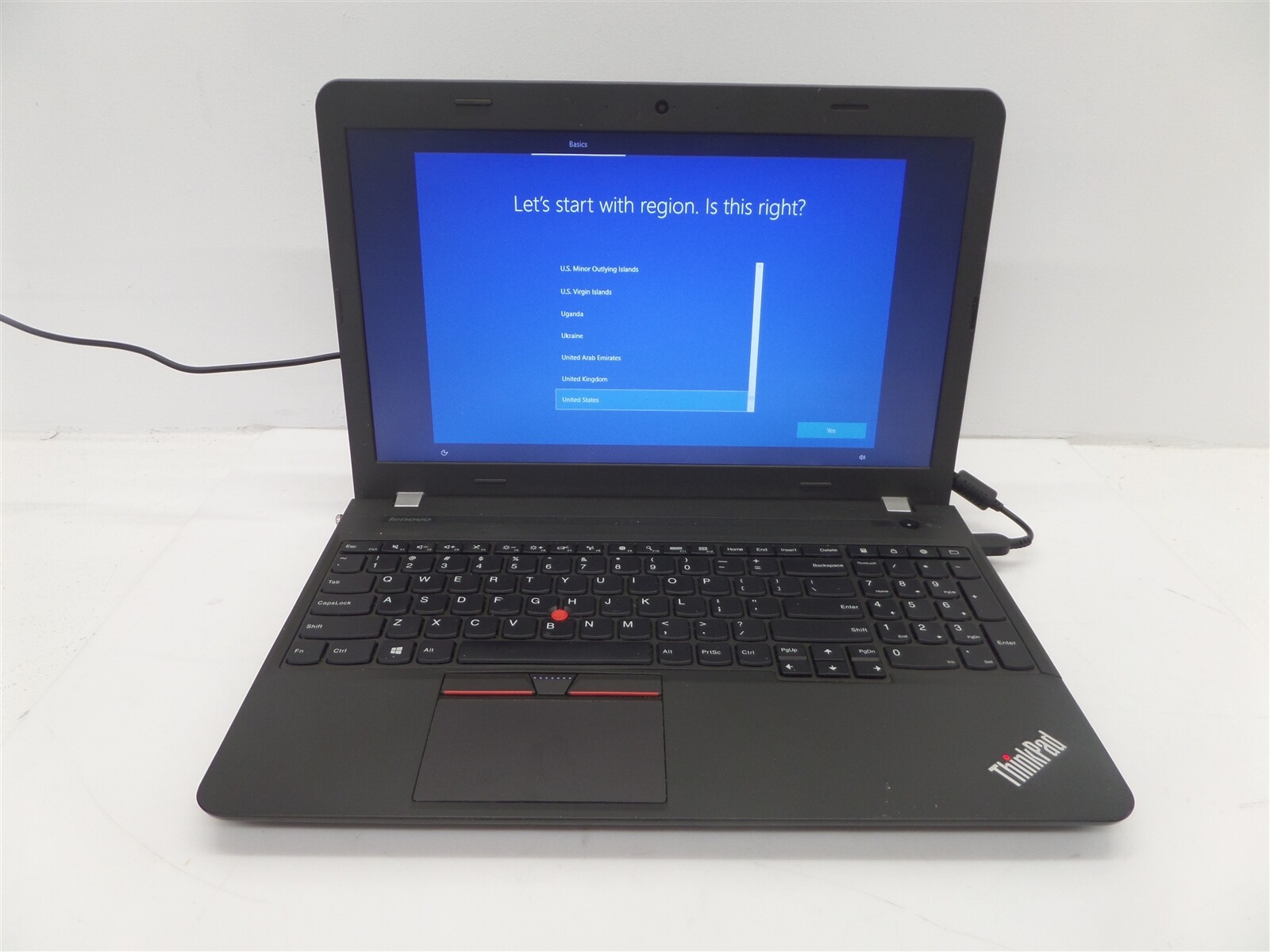 lenovo Thinkpad E550 AMD Radeon A6-7000 2.20GHz 8GB RAM 500GB HDD Windows 10