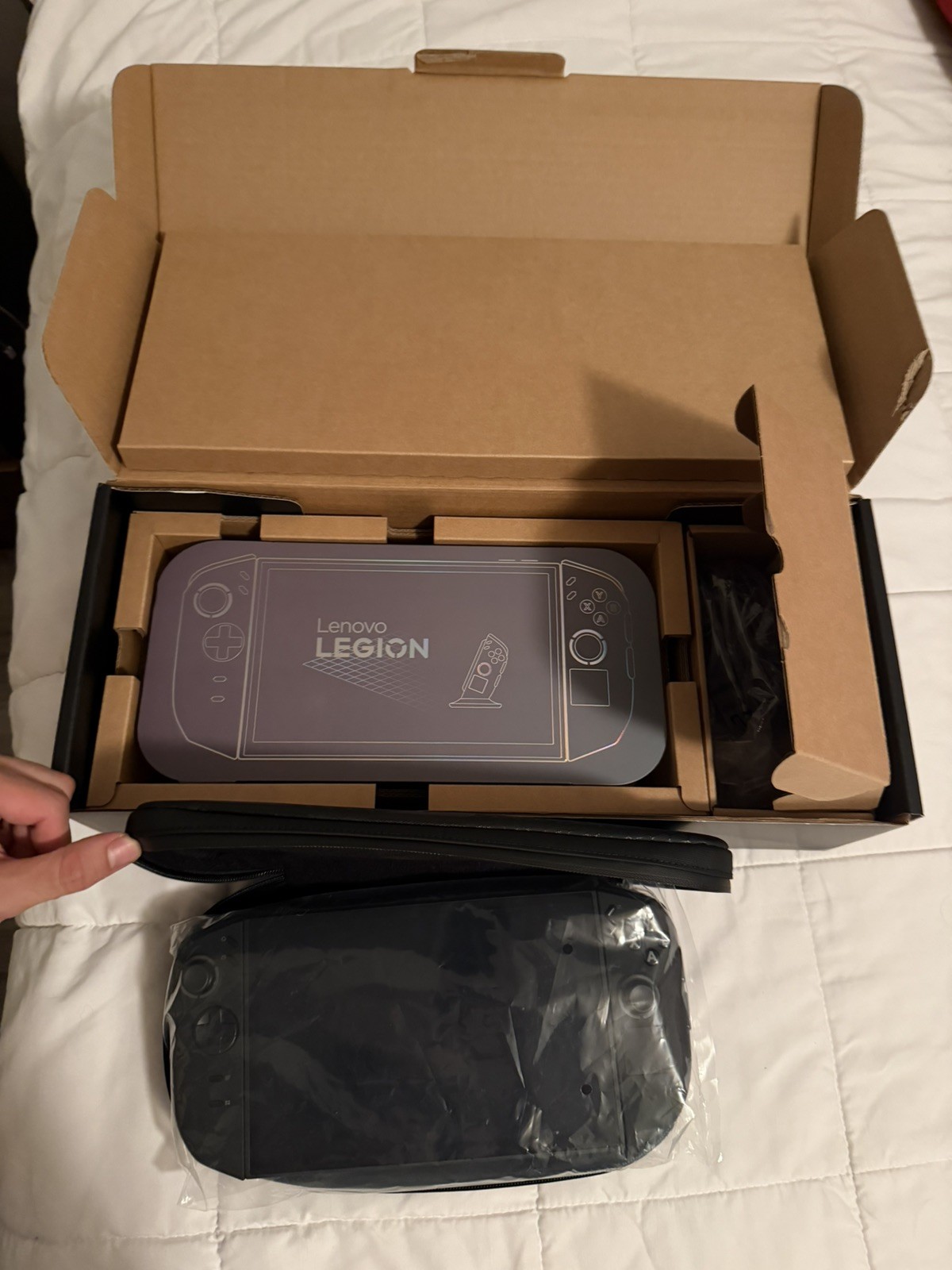 Lenovo Legion Go 2 Z2 Handheld Gaming PC Ryzen 32GB 1TB 8.8″ OLED 144Hz