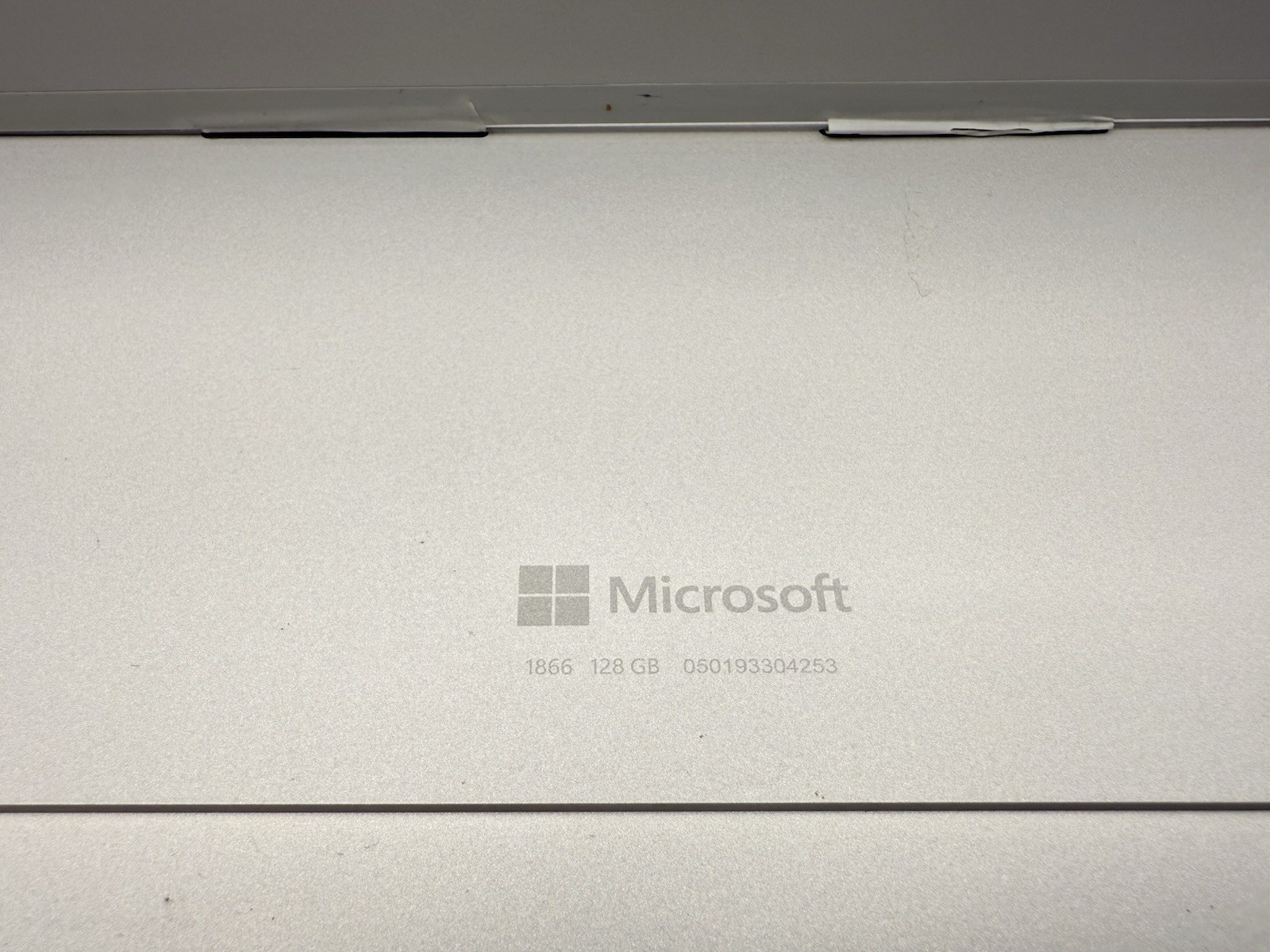 Microsoft Surface Pro 7 1866 Intel Core i5-1035G4 1.10Ghz 8GB RAM 128GB SSD