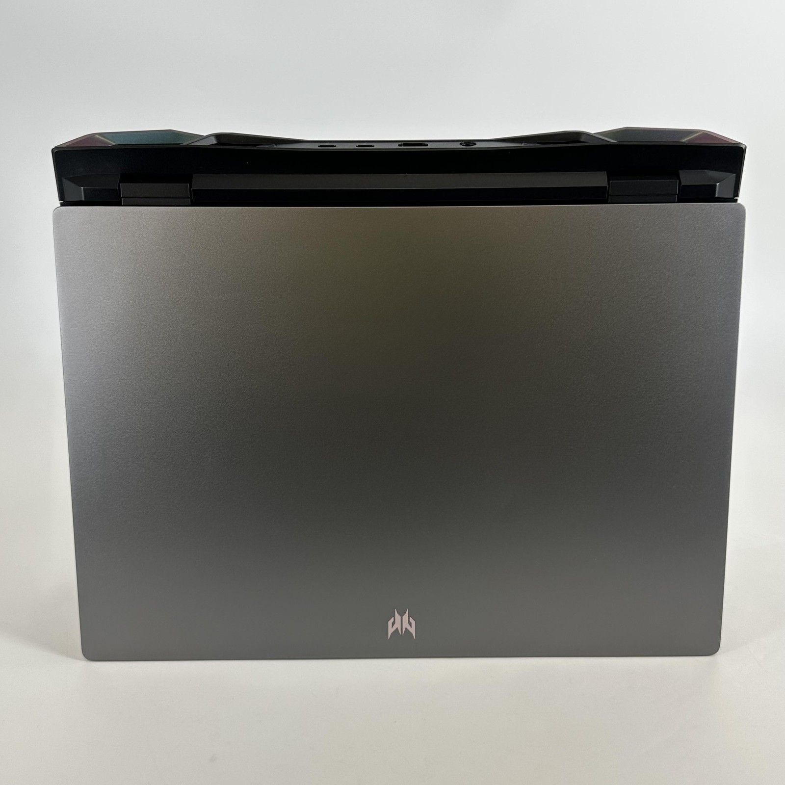 Acer Predator Helios Neo 16 165Hz QHD+ 2.1 GHz i7-13700HX 16GB 1TB SSD RTX 4060