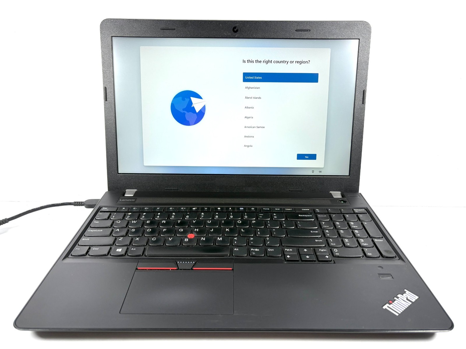Lenovo ThinkPad E570 – 15.6″ FHD, 2.3GHz i5, 8GB RAM, 256GB SSD, Windows 11