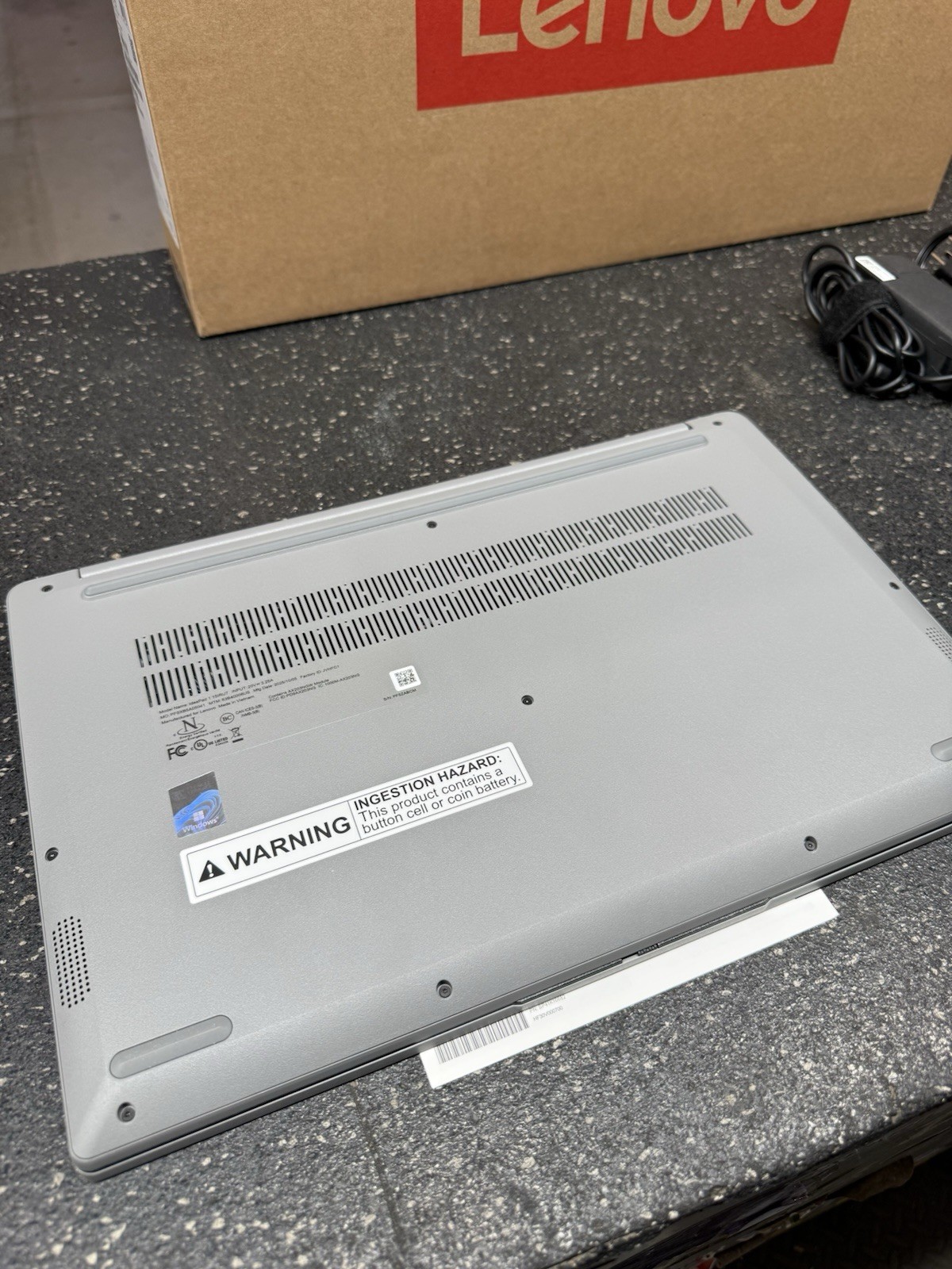 Lenovo IdeaPad 1 15IRU7 15.6″ Intel i5-1335U 16GB 256GB SSD Windows 11 Home