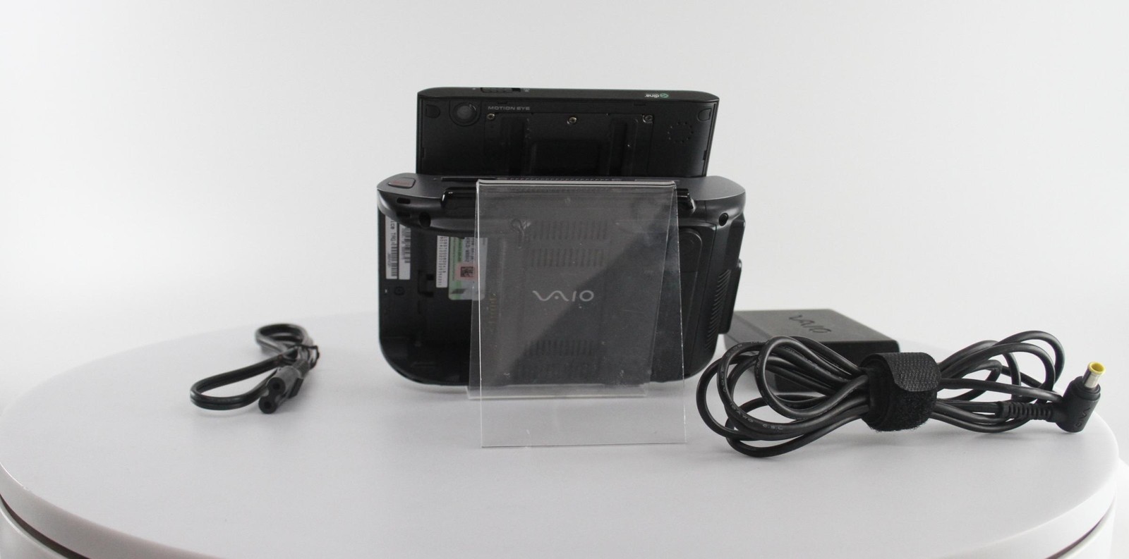 Sony VAIO 4.5-inch Micro Laptop 1GB RAM 40 GB HD – VGC (VGN-UX380N)