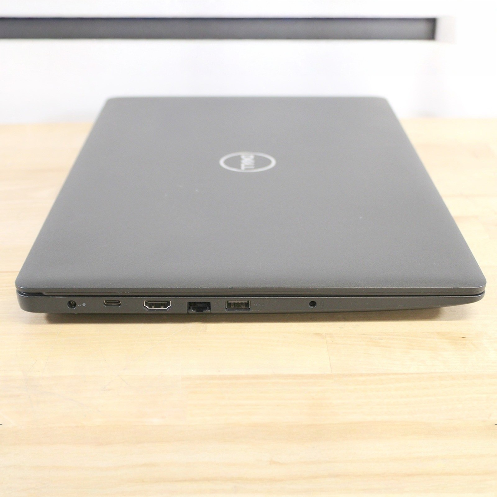 Dell Latitude 3590 15.6in i3-8130U 2.20GHz 4GB No Drive, OS, Power Cord