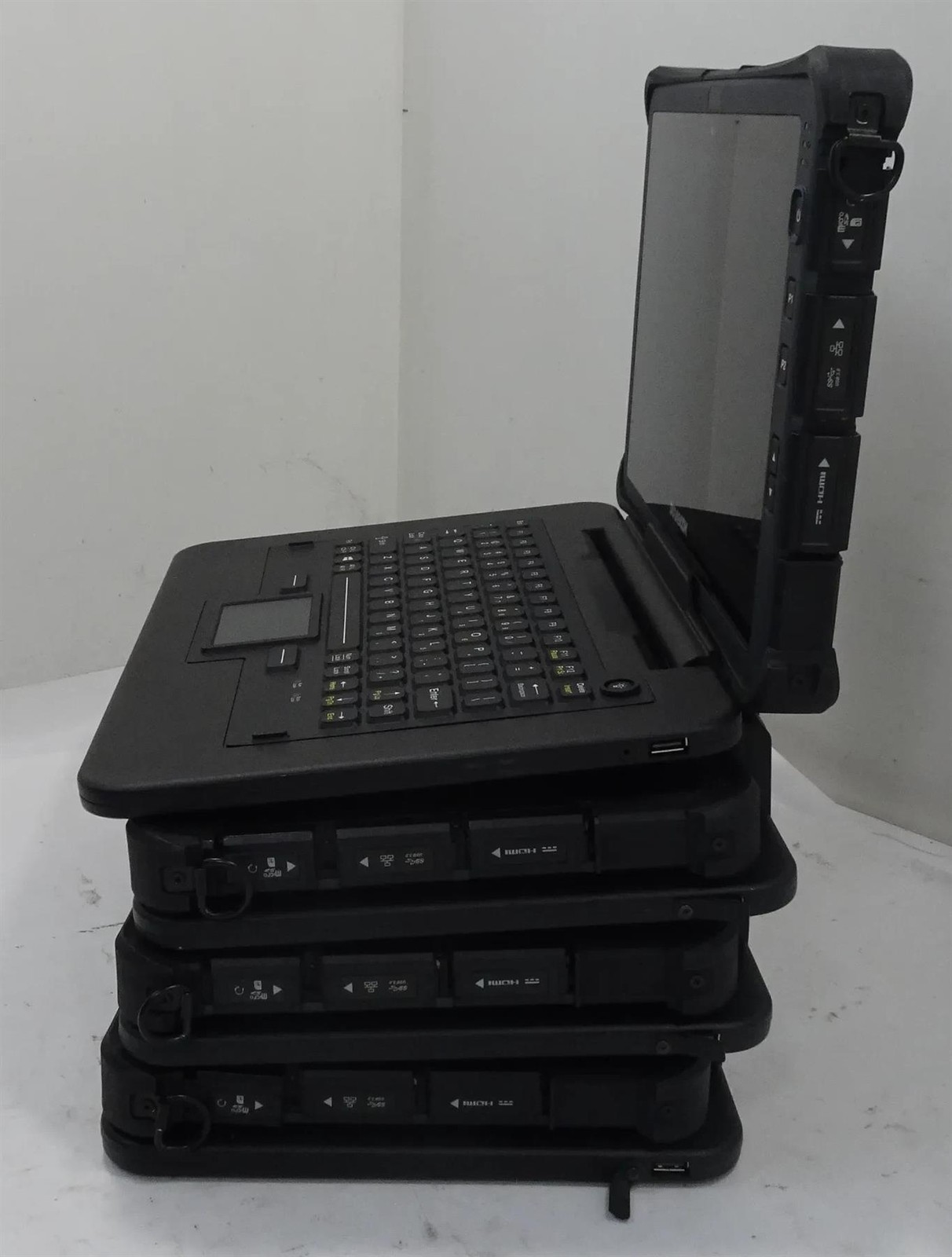 Lot 4 DURABOOK U11 Rugged 11.6″ Core i5-7Y54 1.20GHz No SSD Touch Screen