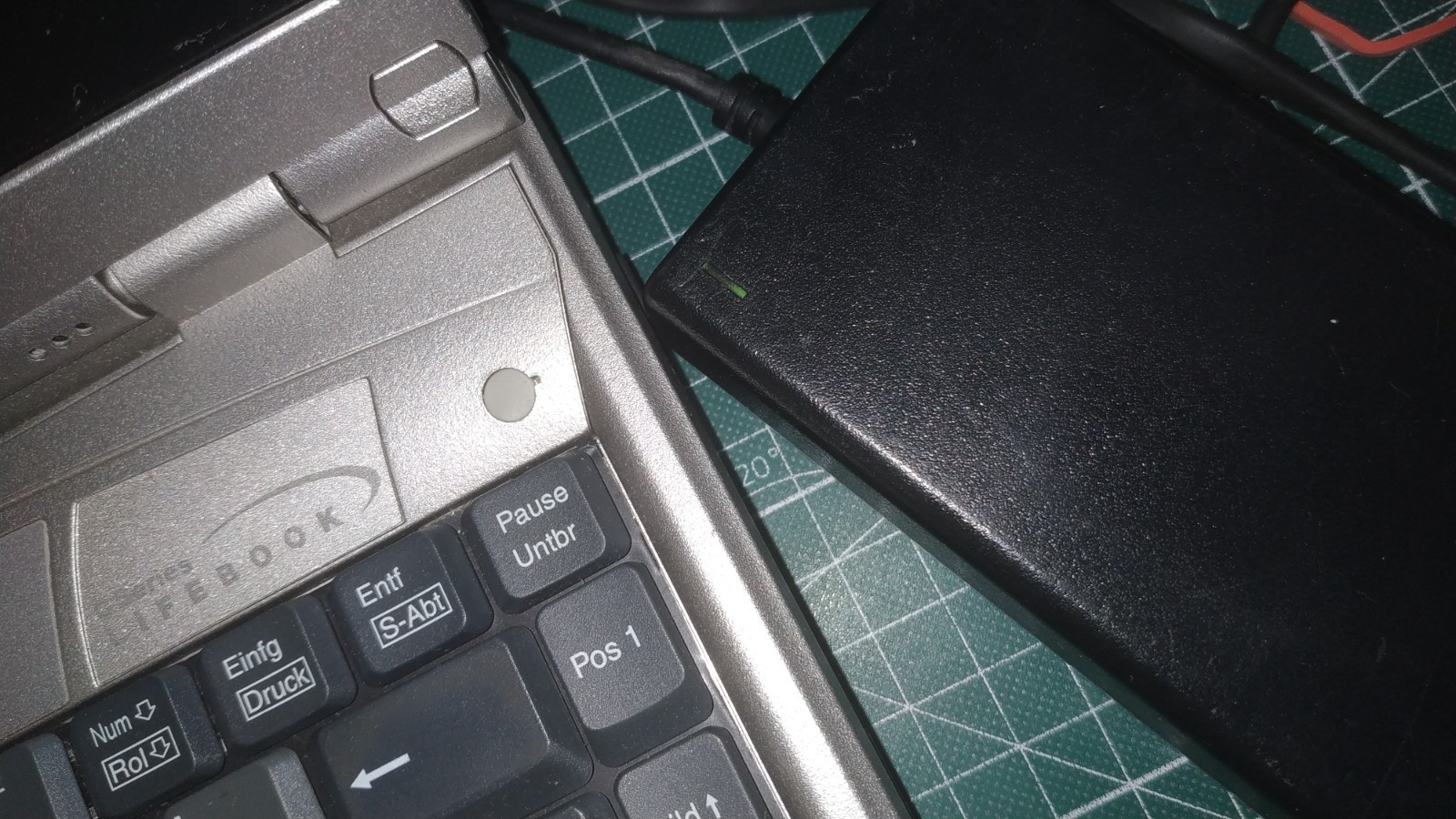 *Faulty* Fujitsu Siemens Lifebook FPC04023B C Series