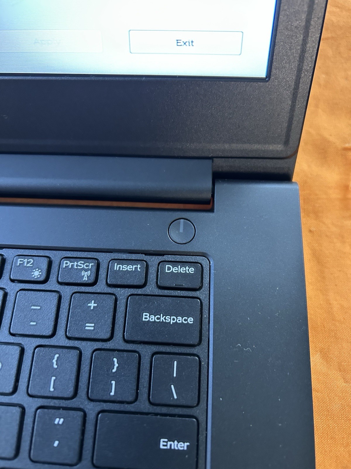 Dell Latitude 3450 i5-5200U 2.20GHz 4GB RAM – No HDD or OS