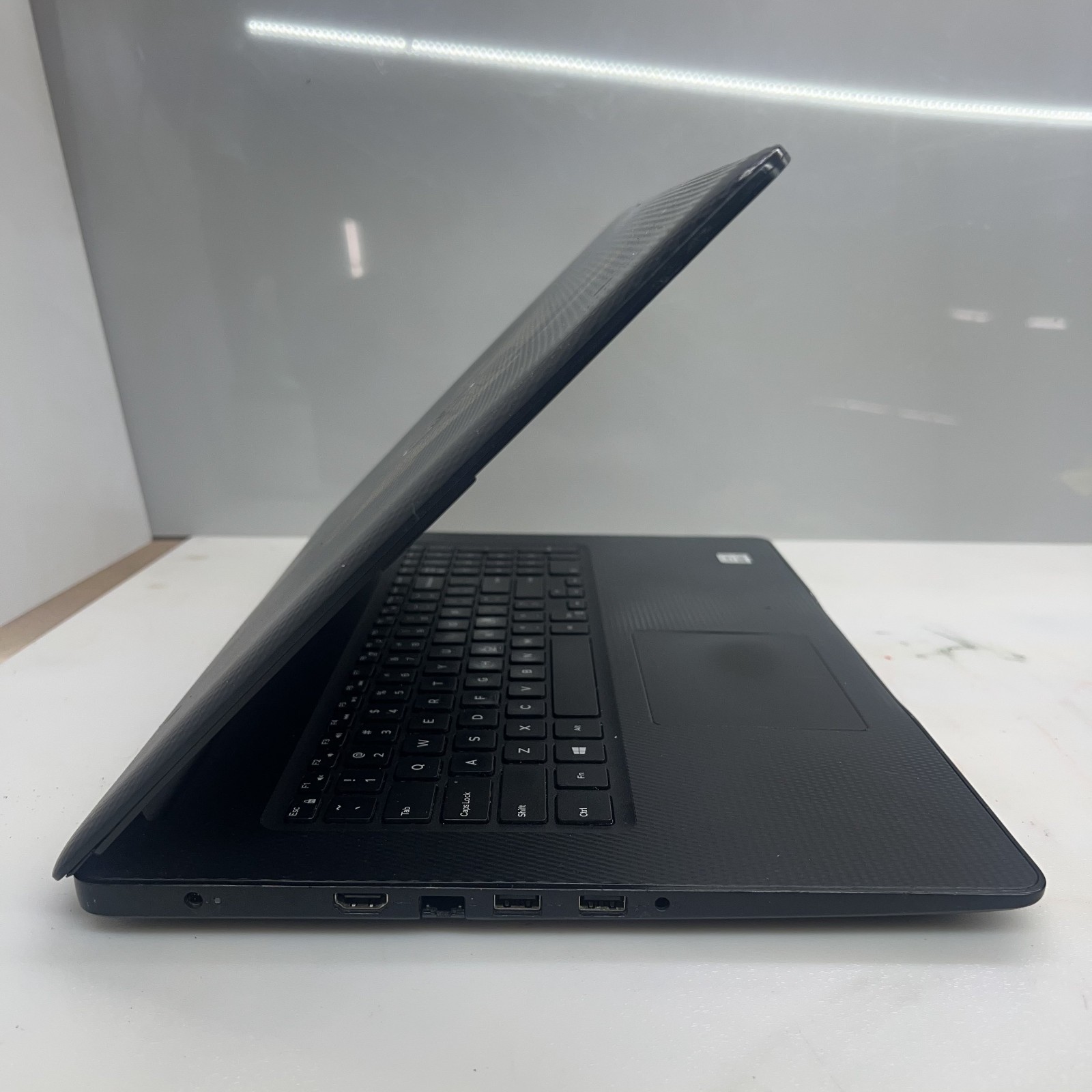 DELL INSPIRON 3793 i3-1005G1 @ 1.20GHz 8GB RAM NO OS/SSD WCHARGER *READ