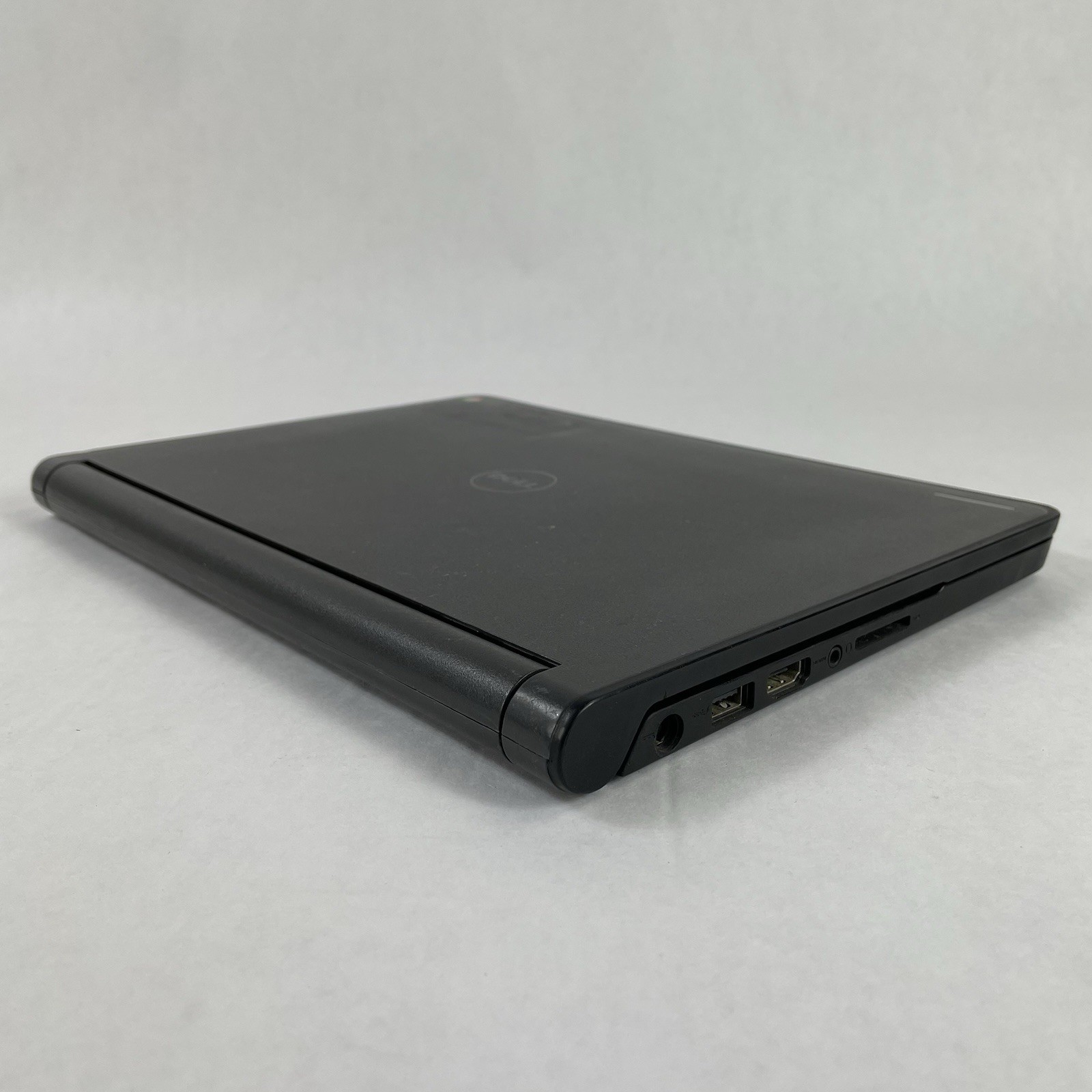 Dell Chromebook 11 P22T 11.6″ Celeron N2840 2.16 GHz 4 GB RAM 16 GB SSD