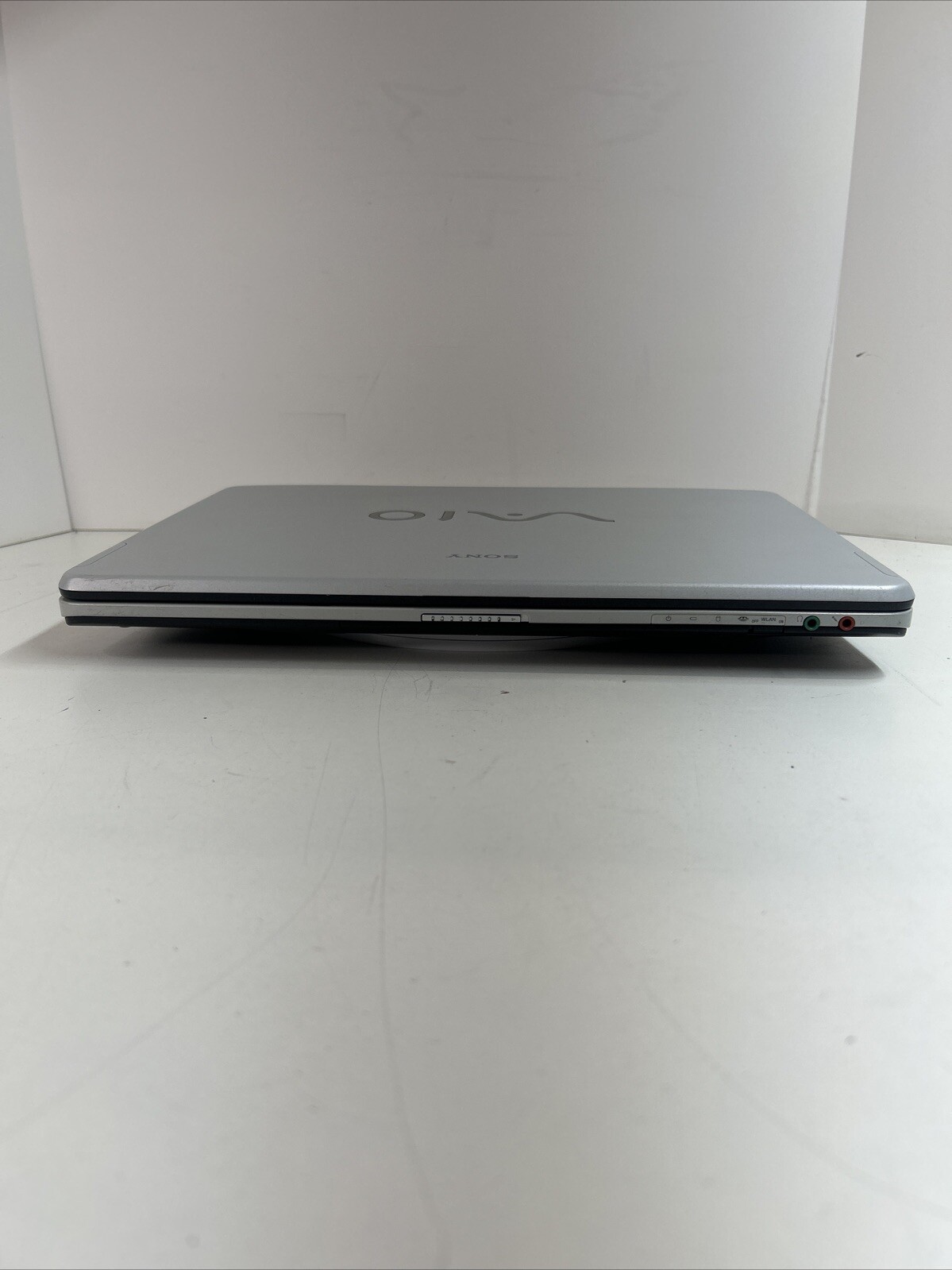 Sony Vaio VGN-FS715 Intel Celeron M370 1.50 GHz 512MB Ram 60GB HDD Win XP