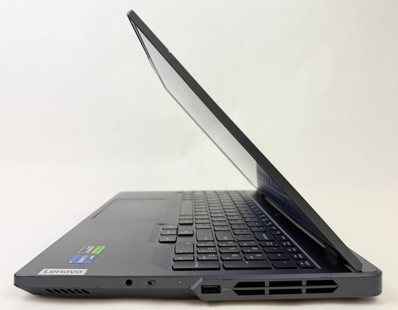 Lenovo Legion Pro 5 16IRX8 16″ i9-13900HX 32GB 1TB SSD RTX 4060 W11H – Read!