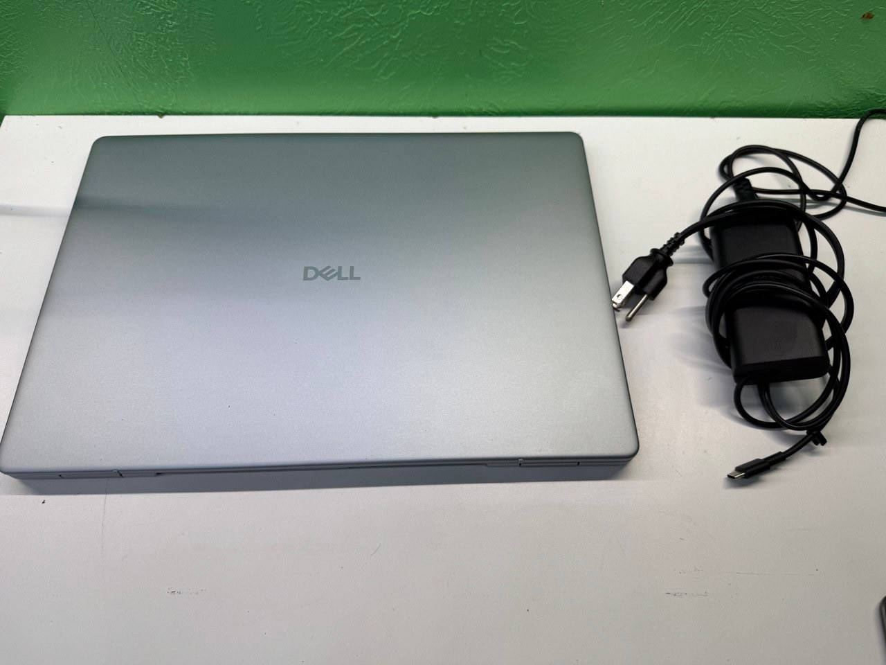 Dell 16 Plus DB16250M Laptop Ultra 9 288V 32GB 2TB Warranty 2027 Fast Shipping