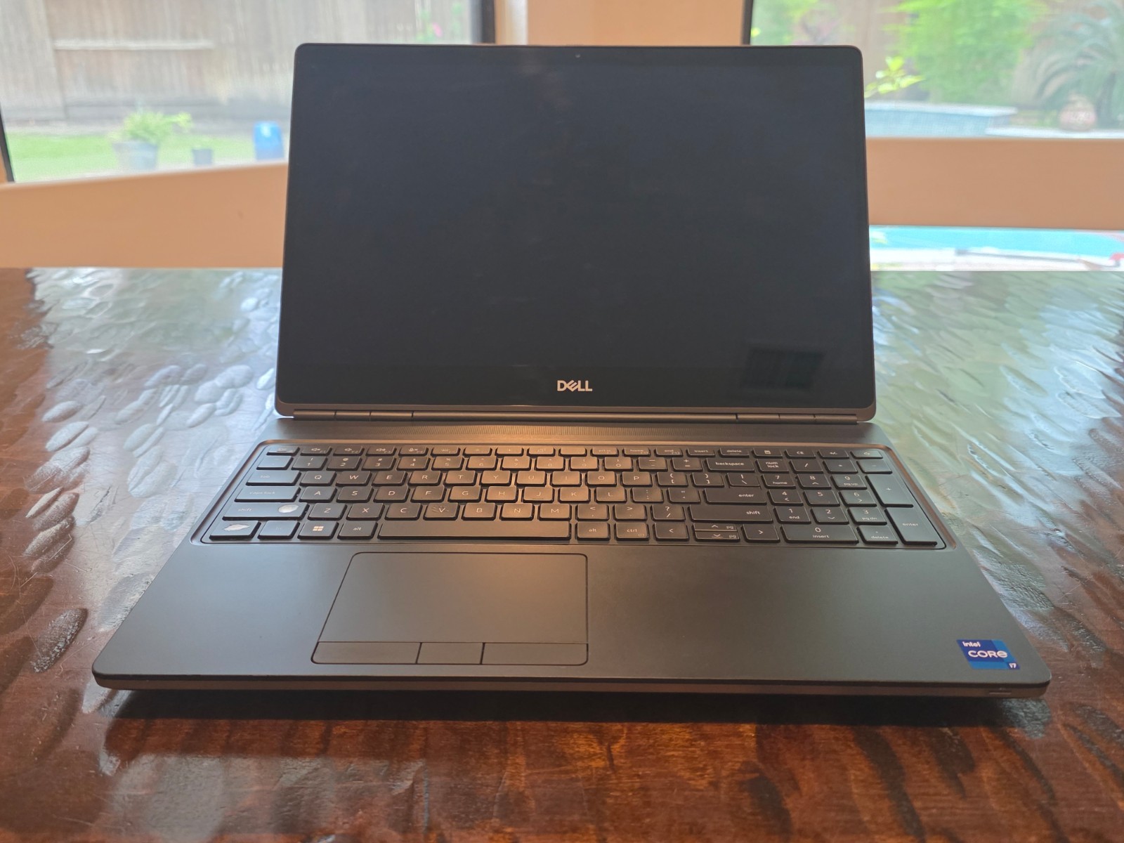 Dell Precision 7560 – 15.6″ FHD Touch, i7 11850H, 32GB RAM, RTX A4000, 1TB SSD