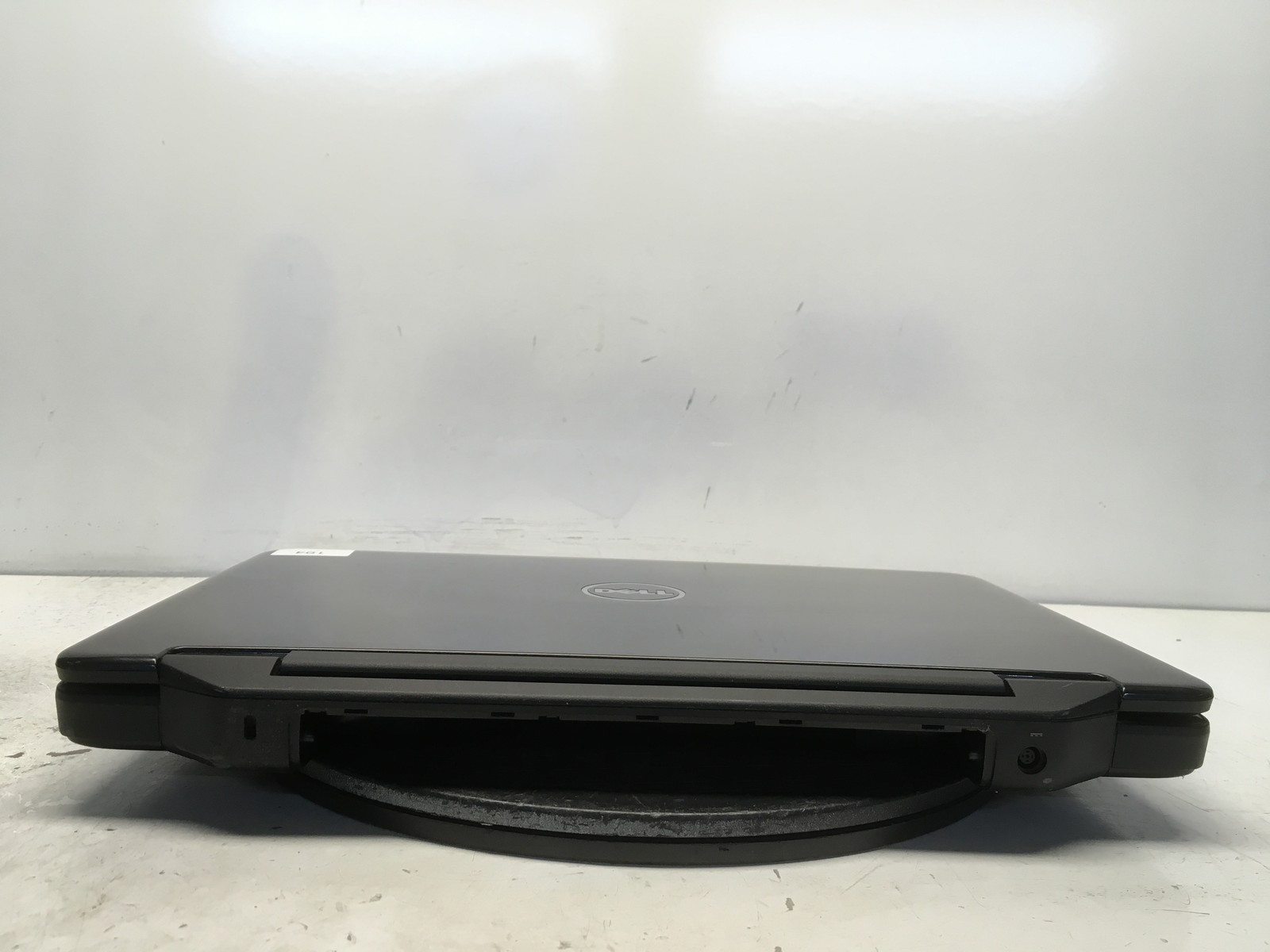 Dell Inspiron N5040 Intel i3-M380 2.53GHz 4 GB NO HDD No Batt