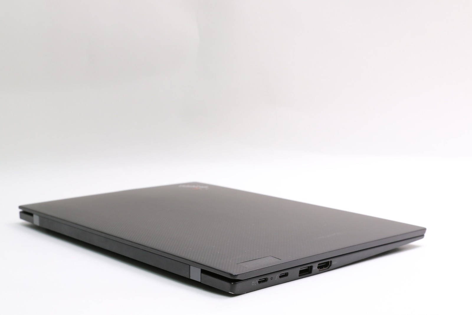 14″ UHD+ Lenovo Thinkpad X1 Carbon Gen 10, i7-1270P, 32GB, 1TB, 4K Screen!