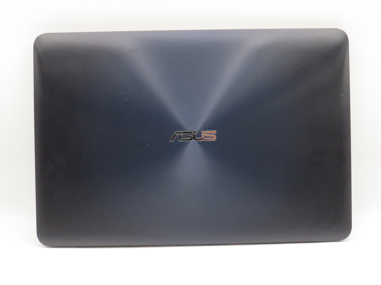 ASUS F556U i7-6500U @ 2.7GHz 4GB DDR4 238GB SSD 15.6″ No OS