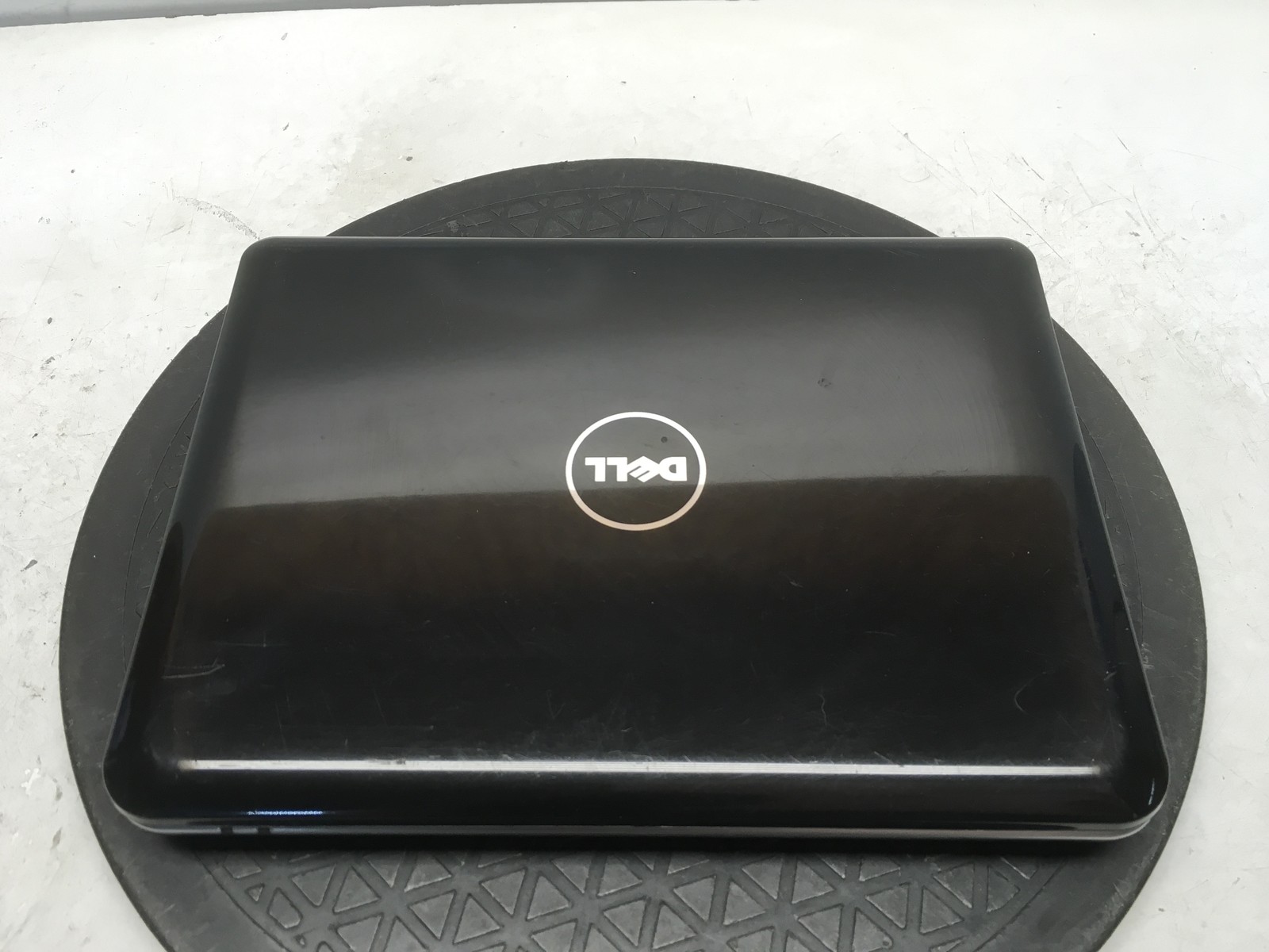 Dell Inspiron Mini 910 Intel Atom N270 1600MHz 502 MB NO HDD No Batt