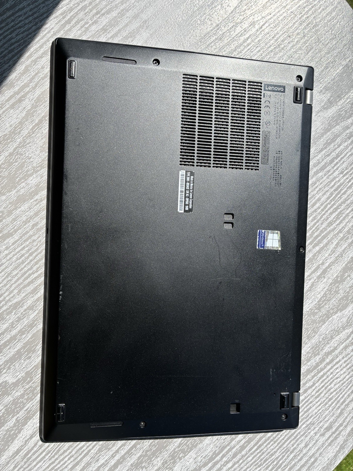 Lenovo ThinkPad T490s 14″ i5-8365u, 8GB RAM, 256GB NVME SSD, Windows 11 (CLEAN)