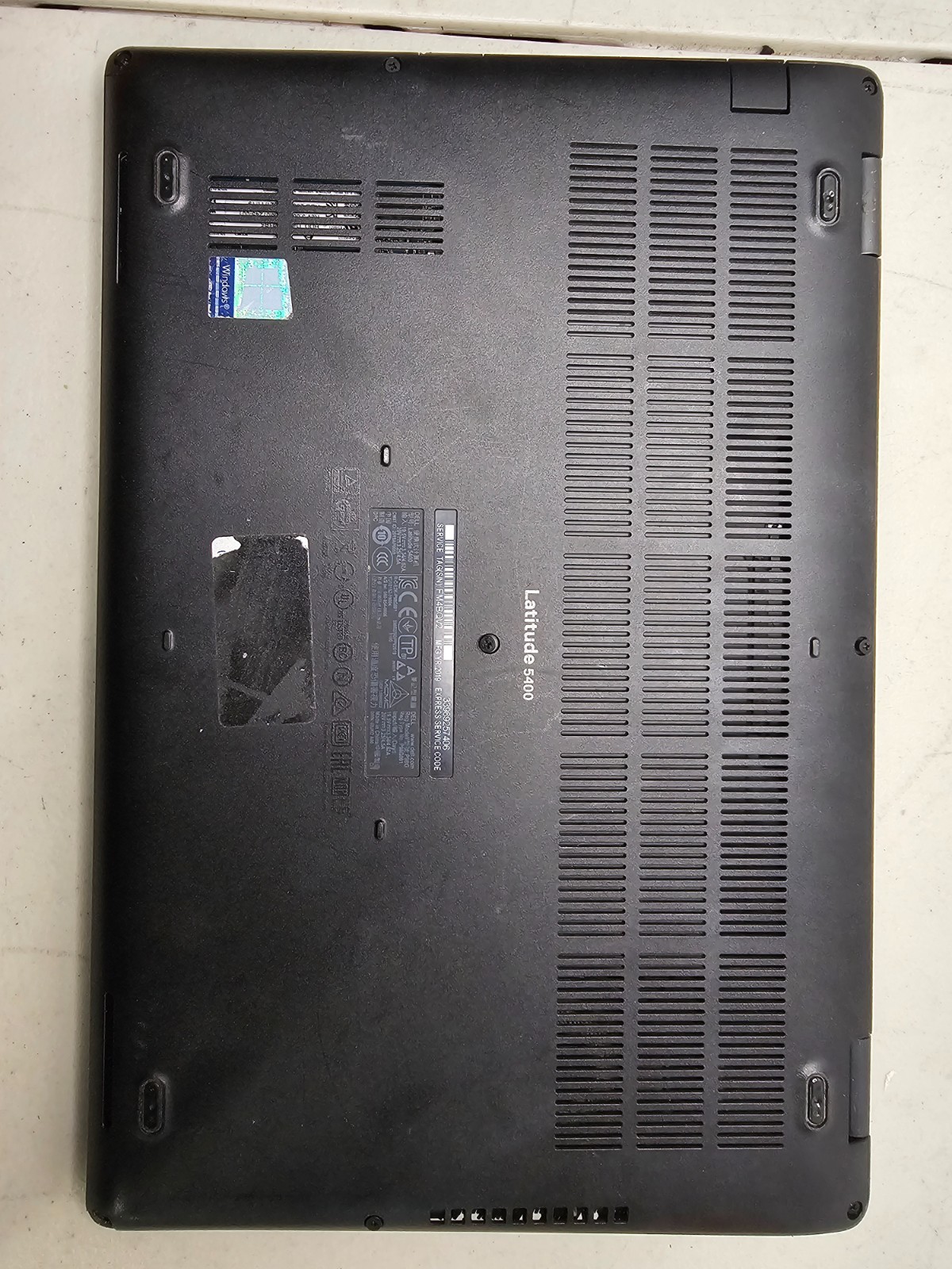 Dell Latitude 5400 i7-8665U 8GB RAM 256GB SSD Win 11 NO AC #04