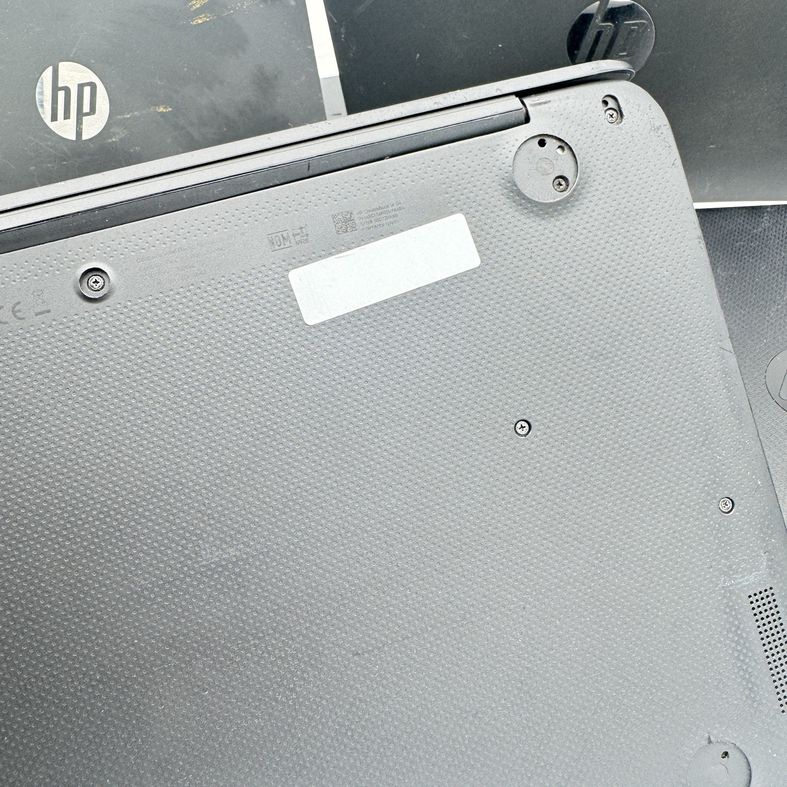 HP Chromebook Lot Of 6 Mixed For Parts Only Broken Hinges Untested Screens Good
