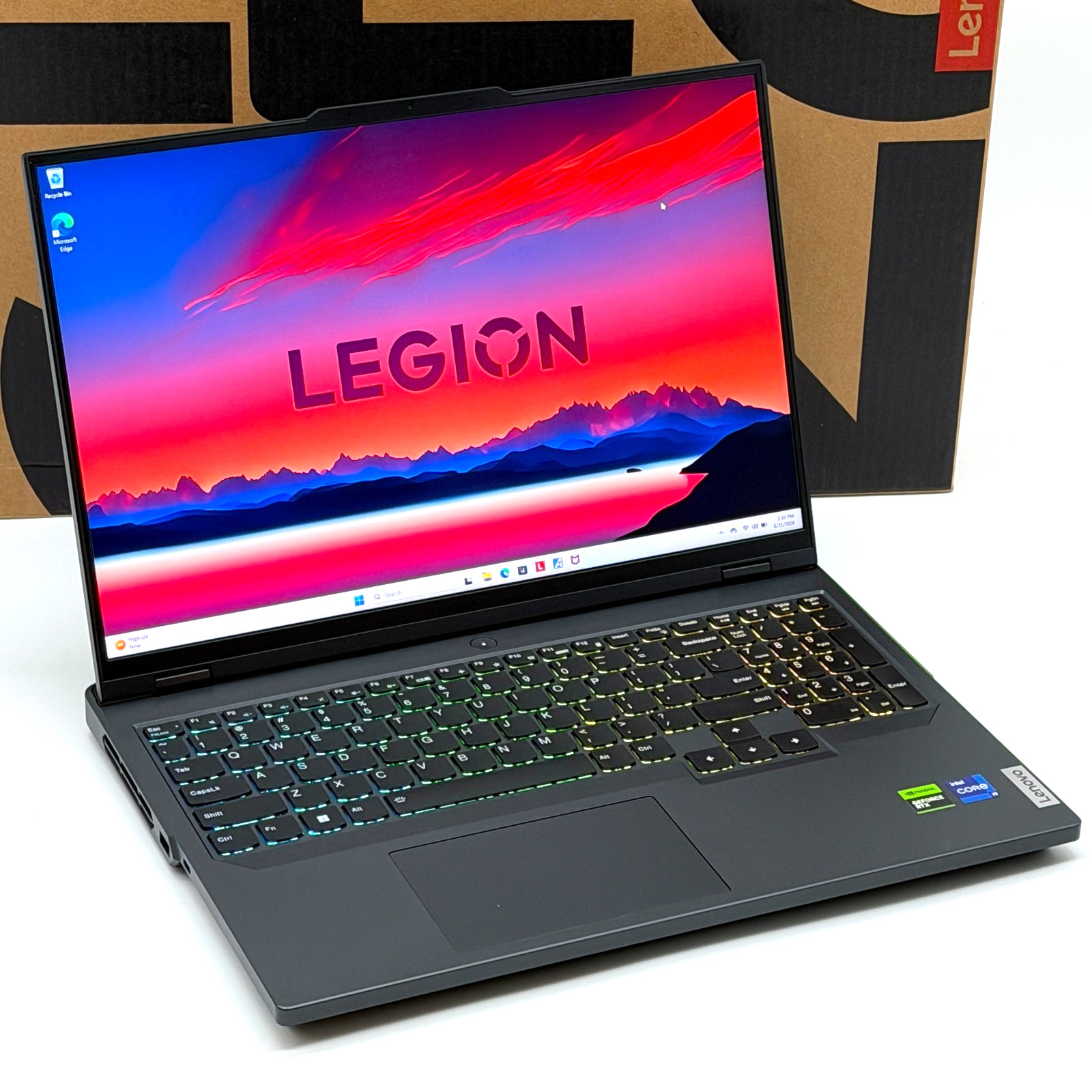Lenovo Legion Pro 16″ CORE i9-13900HX RTX 4070 8GB 32GB RAM 1TB 240Hz – GAMING