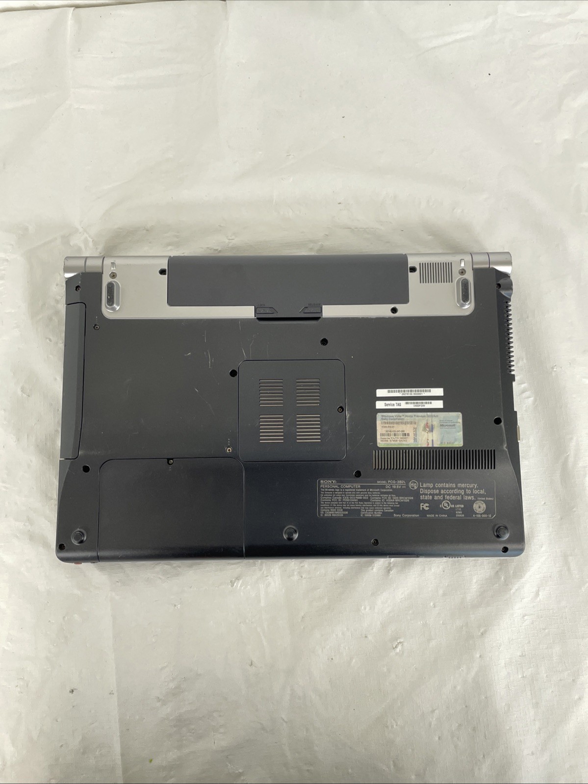 Sony VAIO VGN-FW140E Laptop | Intel Core 2 Duo 2.26 GHz | 4 GB RAM | No HDD | BB