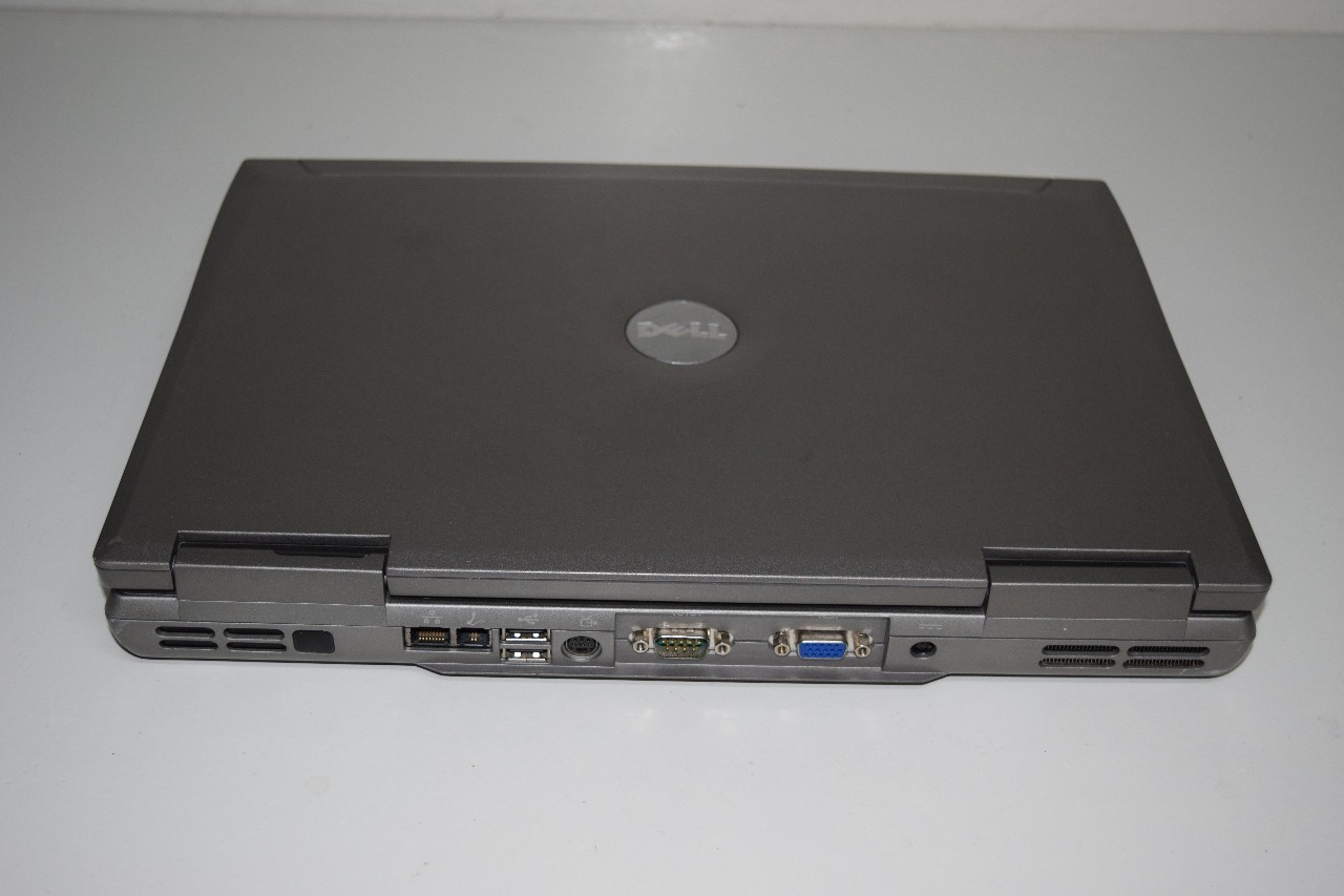 Dell 15″ D810 Laptop Windows XP Pro 32 SP3 – 9 pin Serial Port-RS232-AC Adapter